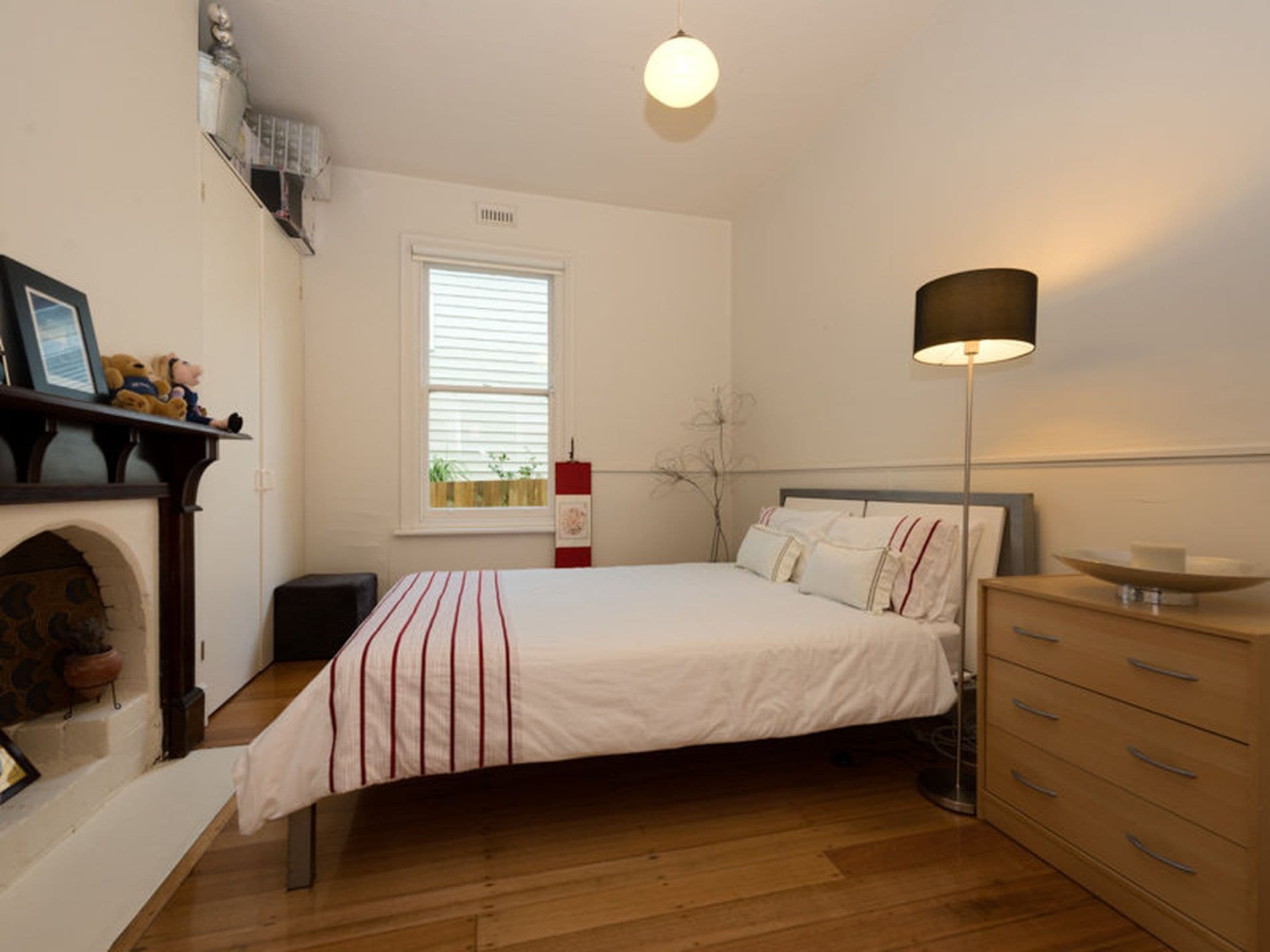 13 Seymour Street, NEW TOWN TAS, New Town - Thumbnail 7