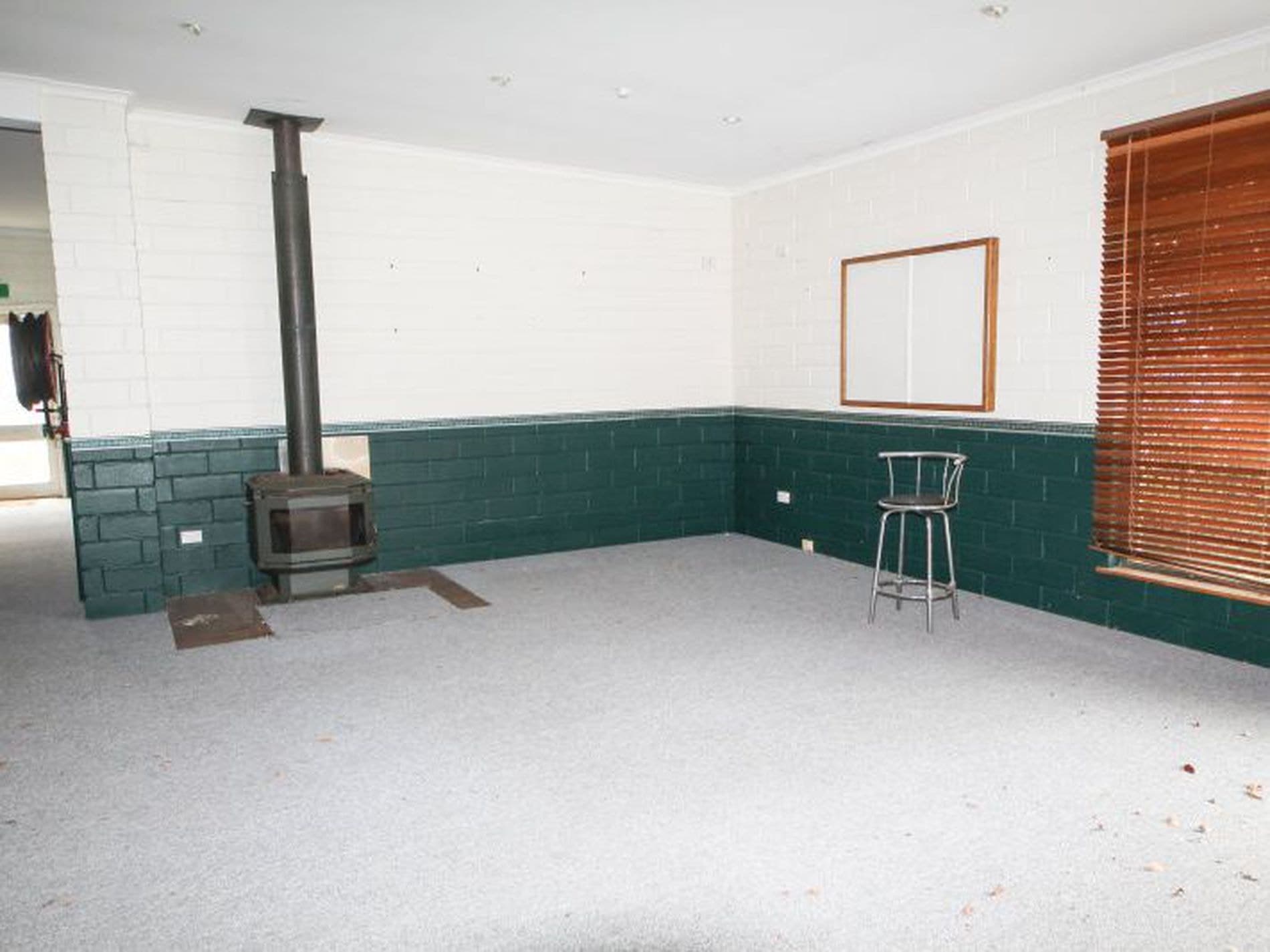 13 Pendrigh Place, ST HELENS TAS, St Helens - Thumbnail 2