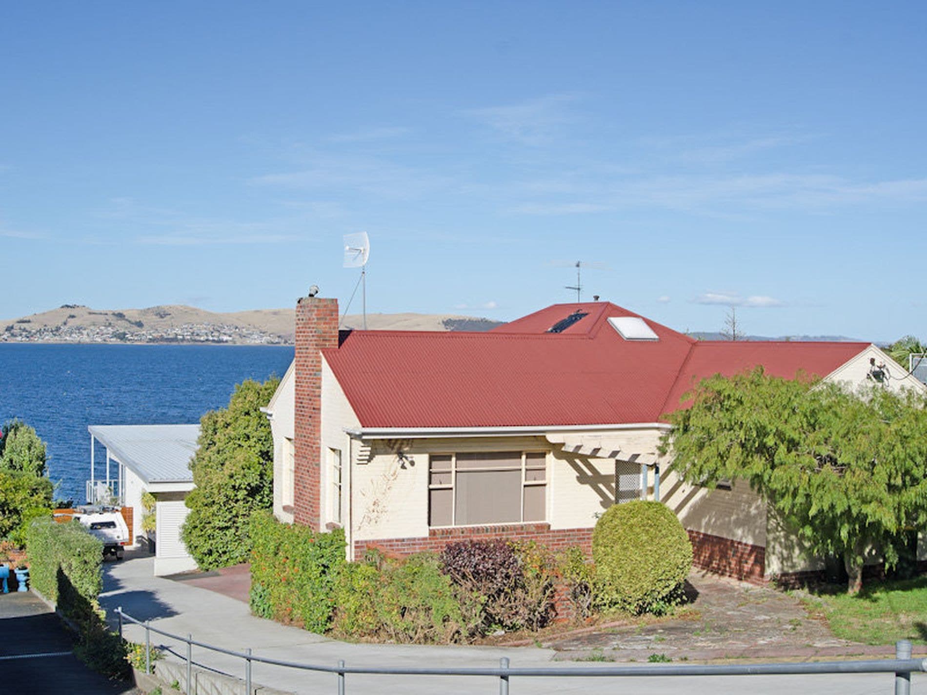 676 Sandy Bay Road, SANDY BAY TAS, Sandy Bay - Image 1