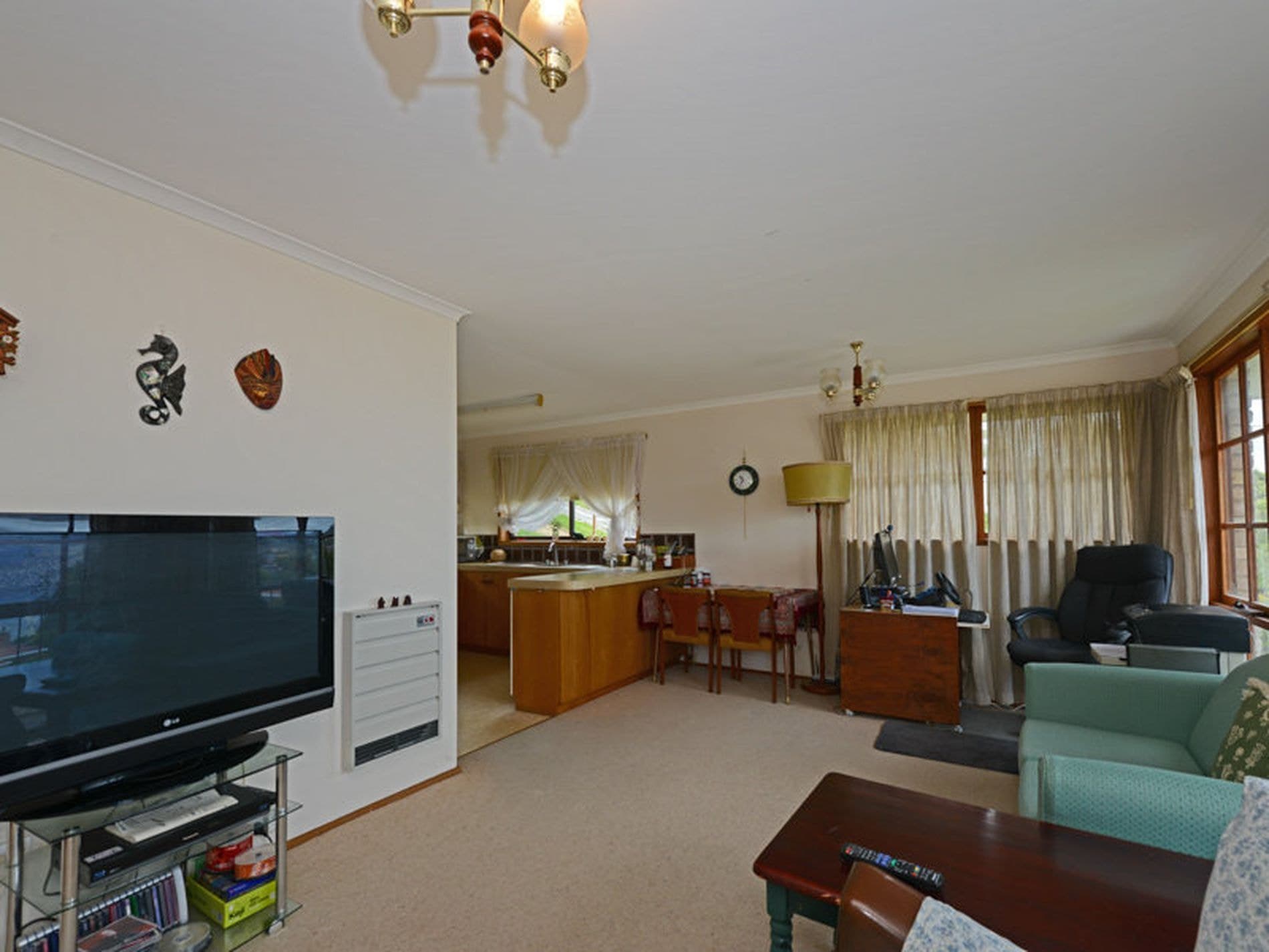 2 / 158 Derwent Avenue, LINDISFARNE TAS, Lindisfarne - Thumbnail 4
