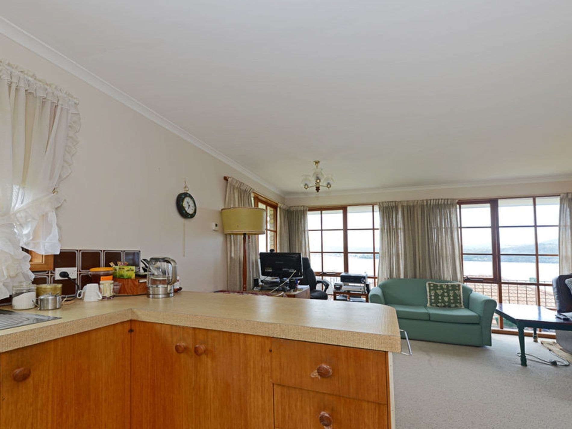 2 / 158 Derwent Avenue, LINDISFARNE TAS, Lindisfarne - Thumbnail 6