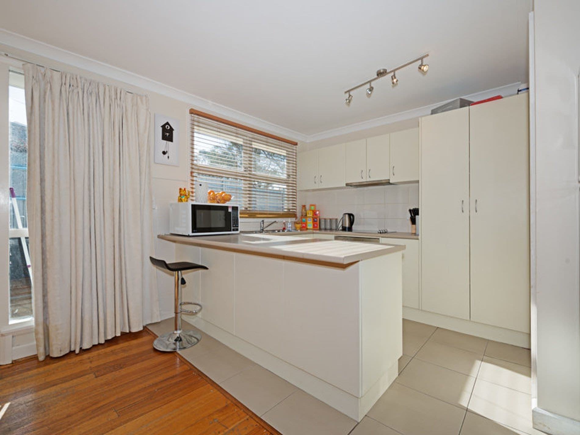 1 Riawena Road, MONTAGU BAY TAS, Montagu Bay - Thumbnail 7