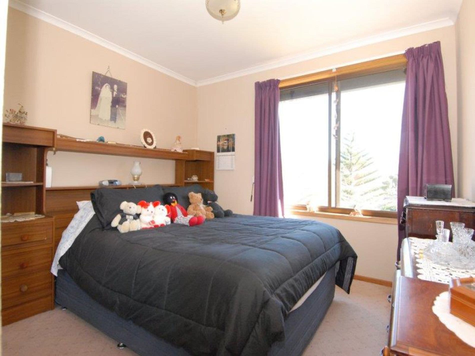 35 Village Drive, Kingston, Kingston - Thumbnail 6