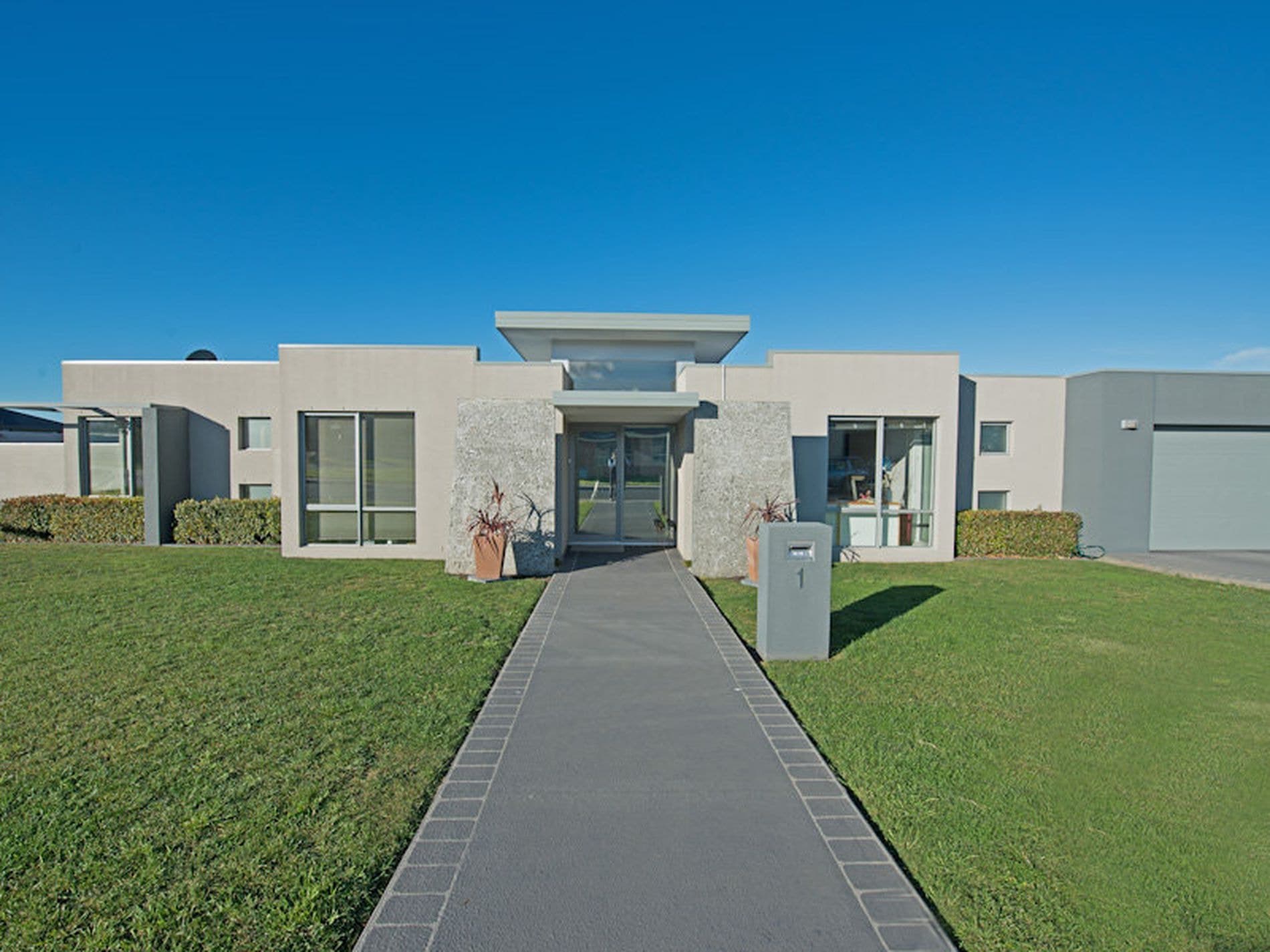 1 Lotus Court, MARGATE TAS, Margate - Image 1