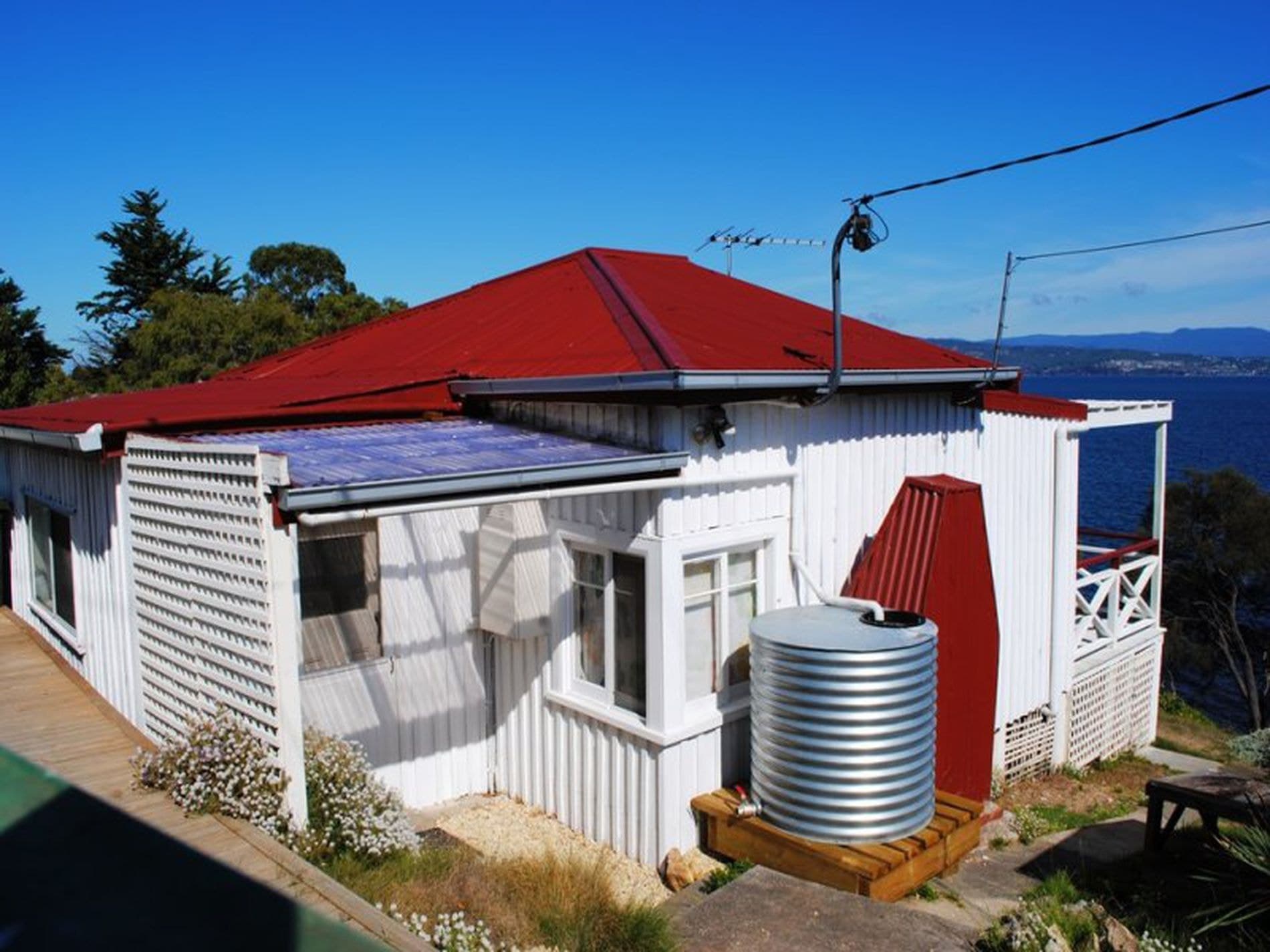 104 Spitfarm Road, OPOSSUM BAY TAS, Opossum Bay - Thumbnail 5