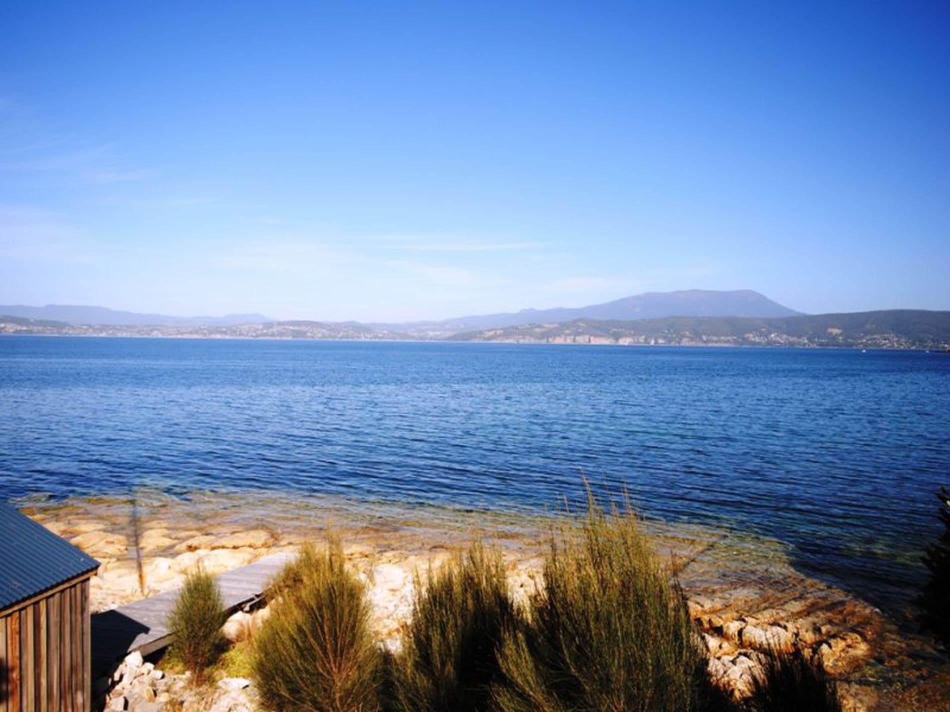 102, Opossum Bay - Thumbnail 2