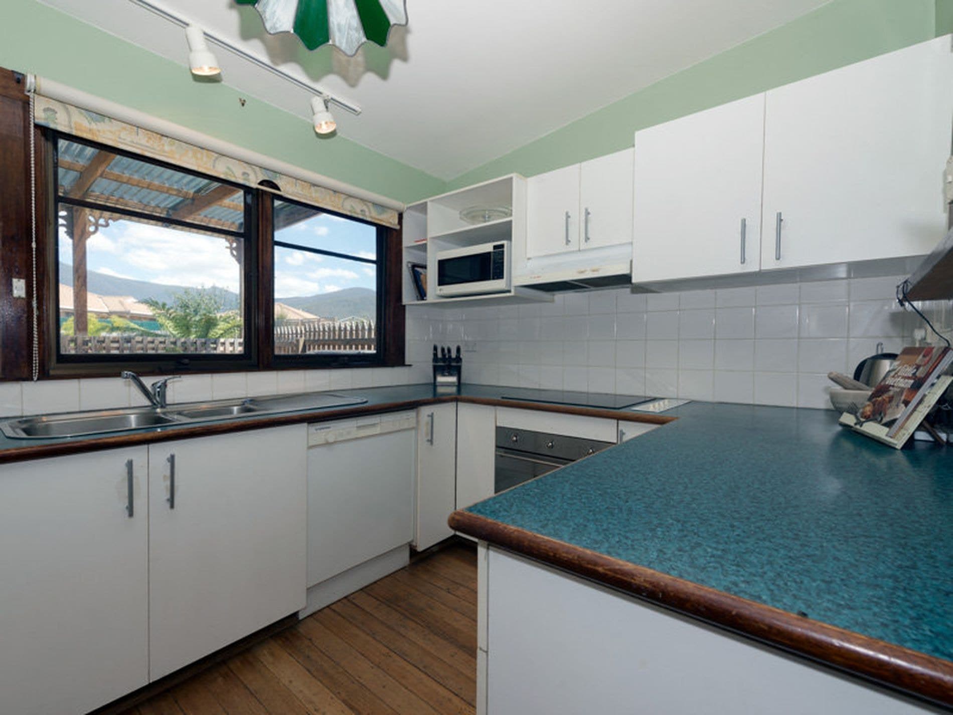 22 Clydesdale Avenue, GLENORCHY TAS, Glenorchy - Thumbnail 6