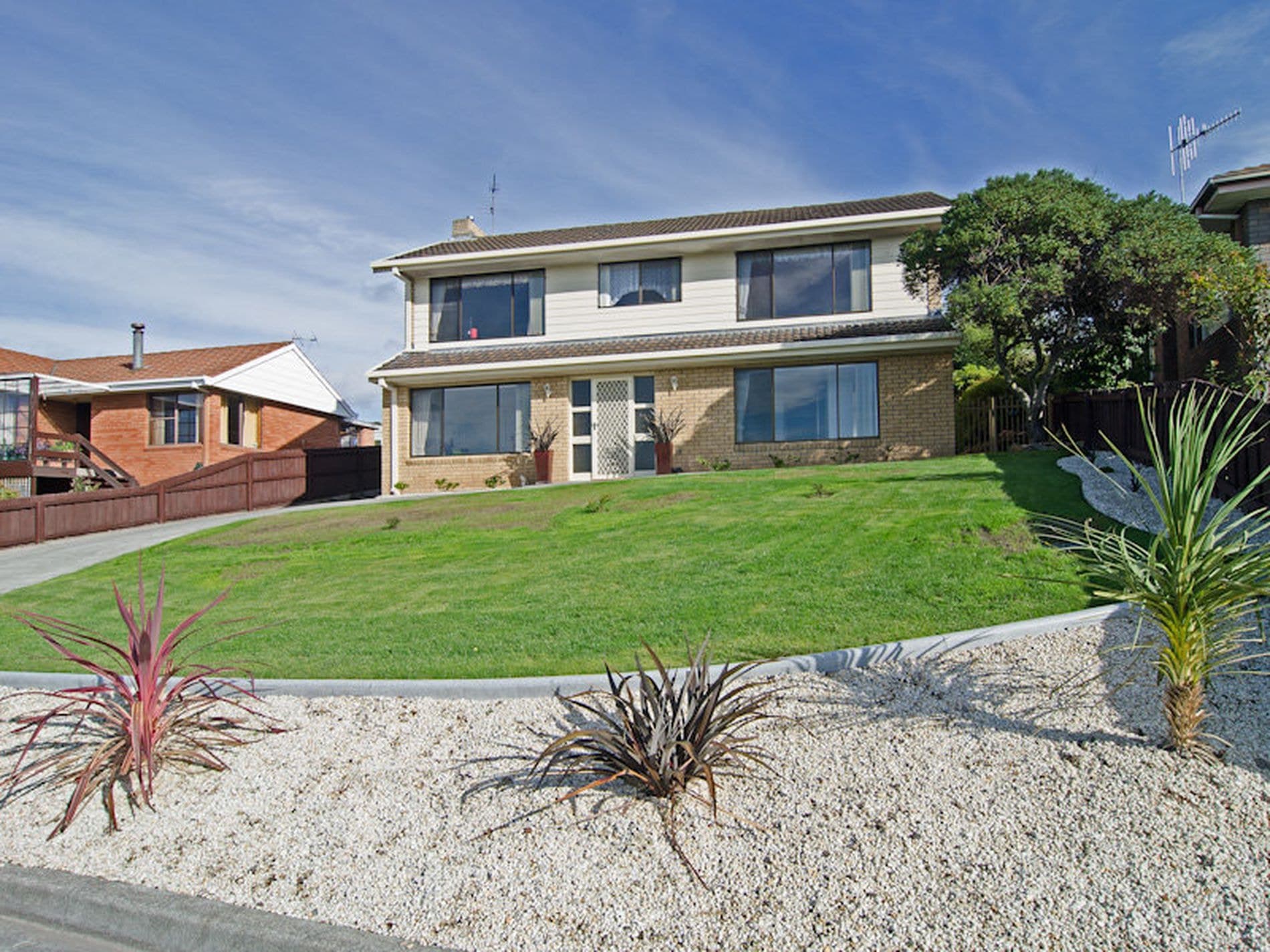 37 Mirramar Park, BLACKMANS BAY TAS, Blackmans Bay - Image 1