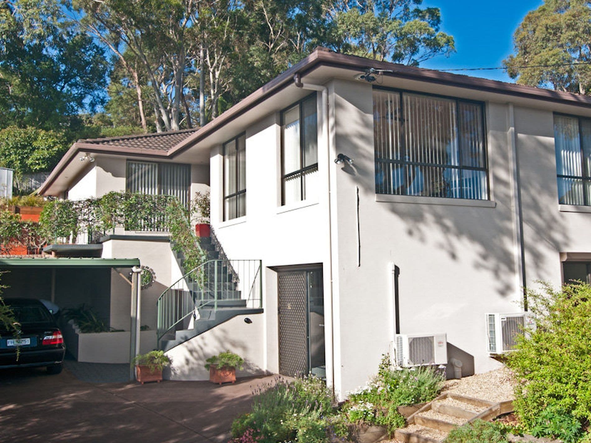 45 Begonia Street, LINDISFARNE TAS, Lindisfarne - Thumbnail 2