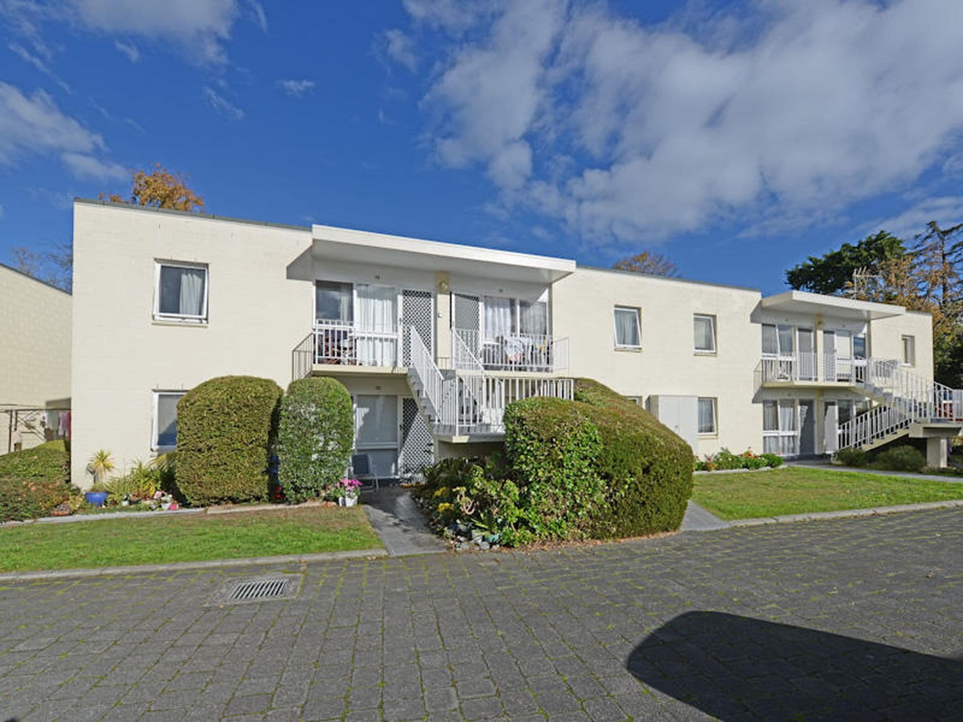 16 / 5 Beach Road, SANDY BAY TAS, Sandy Bay - Image 1