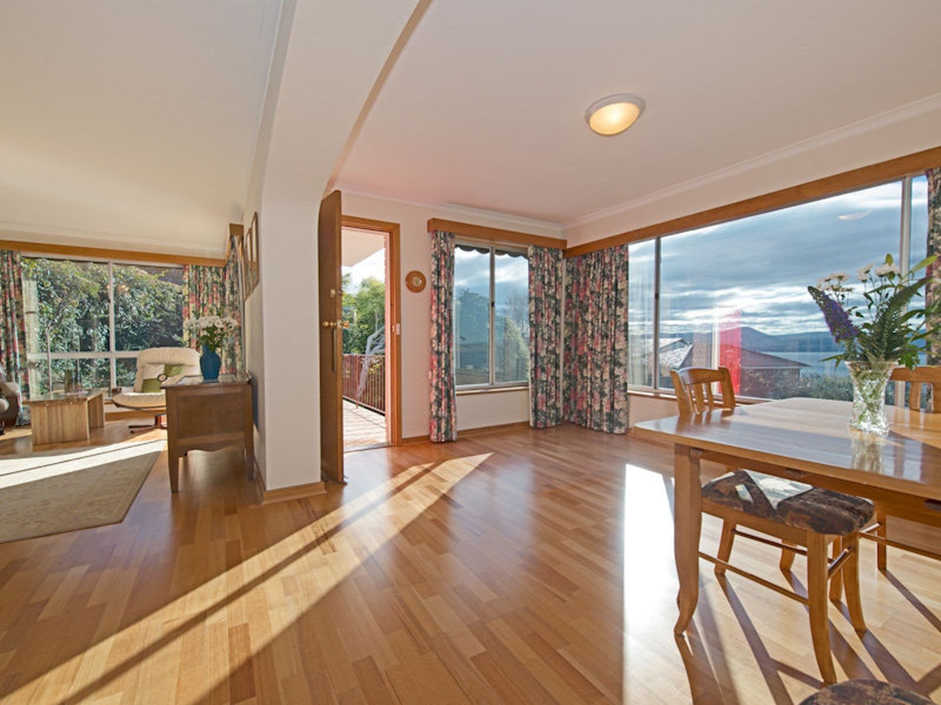 1 / 452 Churchill Avenue, SANDY BAY TAS, Sandy Bay - Thumbnail 4