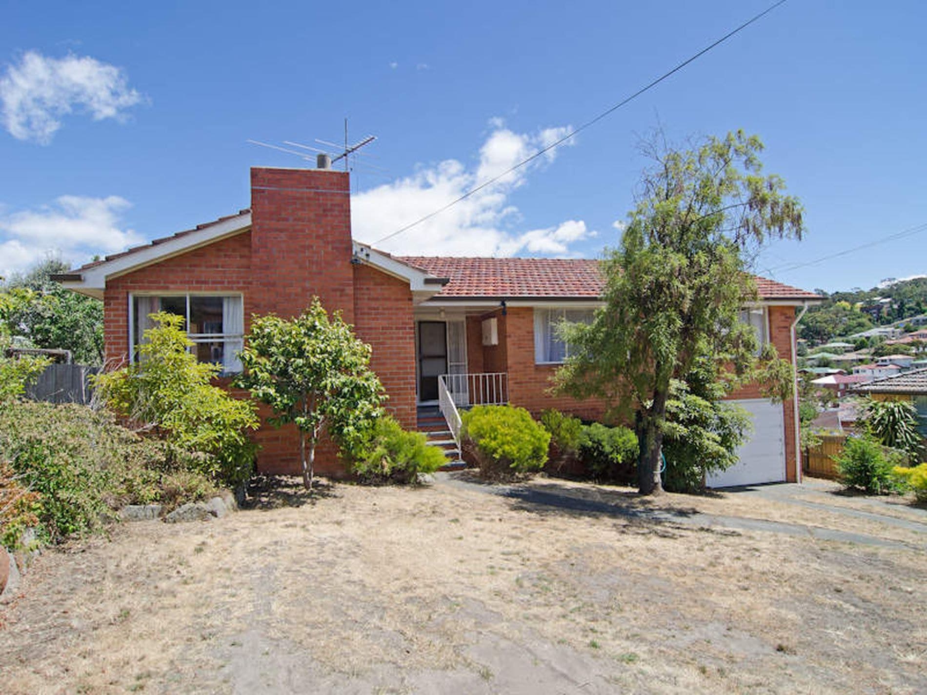 2 Chelsea Court, LINDISFARNE TAS, Lindisfarne - Image 1