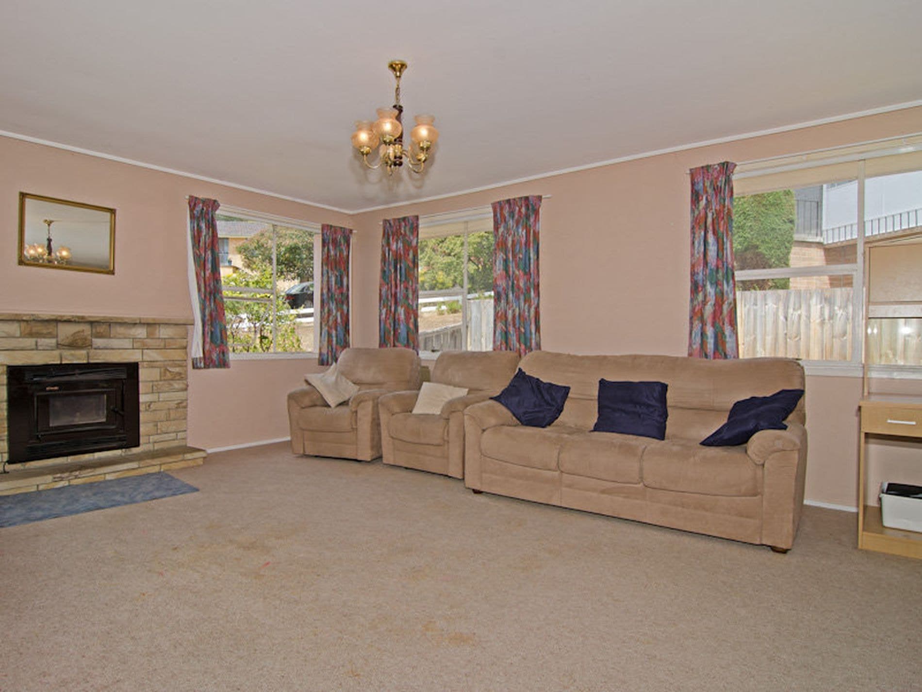 2 Chelsea Court, LINDISFARNE TAS, Lindisfarne - Thumbnail 2