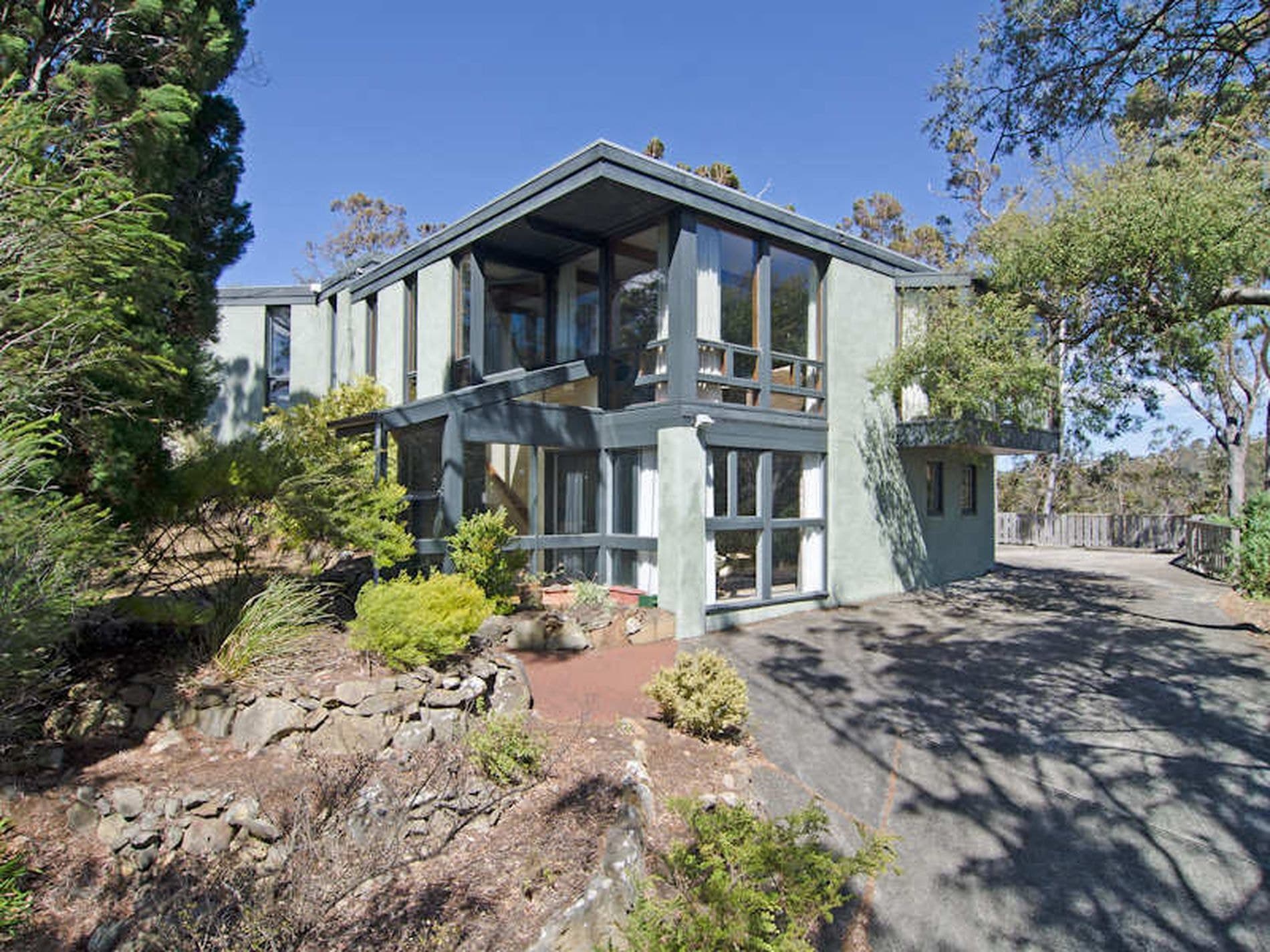 9 Grayling Avenue, South Hobart, South Hobart - Image 1