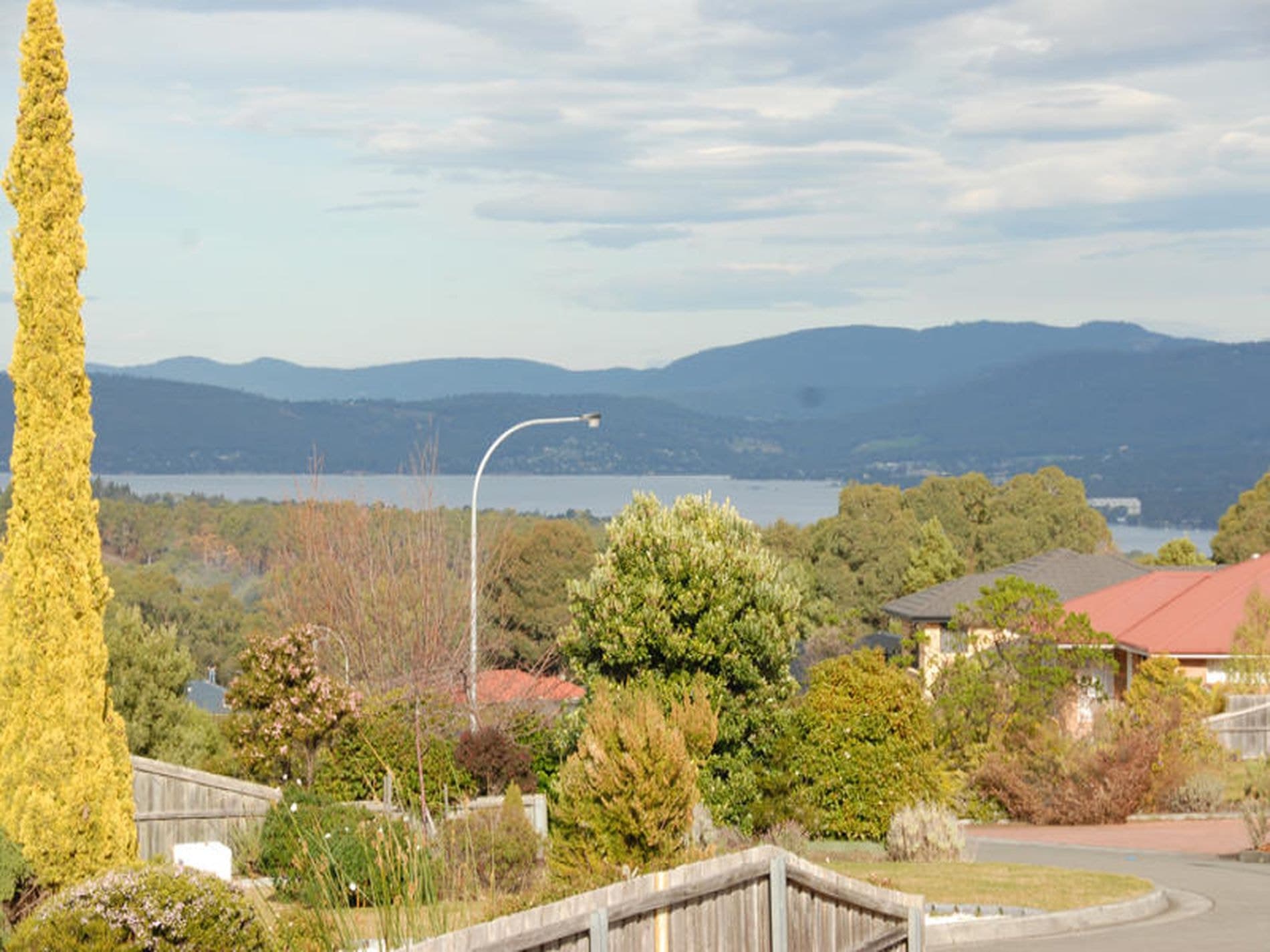 88 Diamond Dr, Blackmans Bay, Blackmans Bay - Thumbnail 3