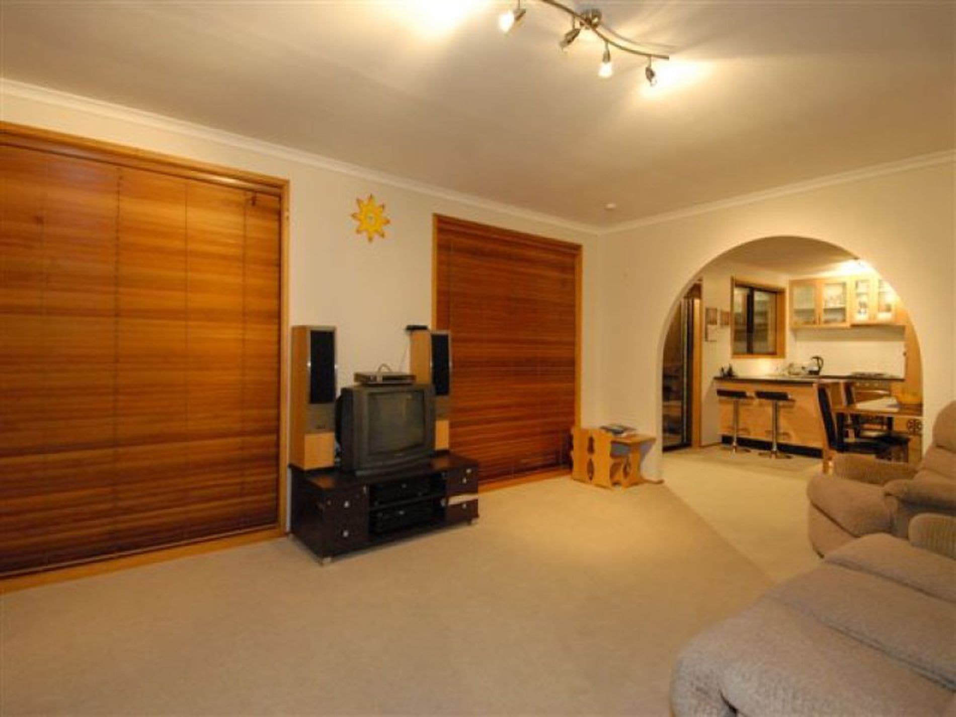 3 Ruby Court, Blackmans Bay, Blackmans Bay - Thumbnail 2
