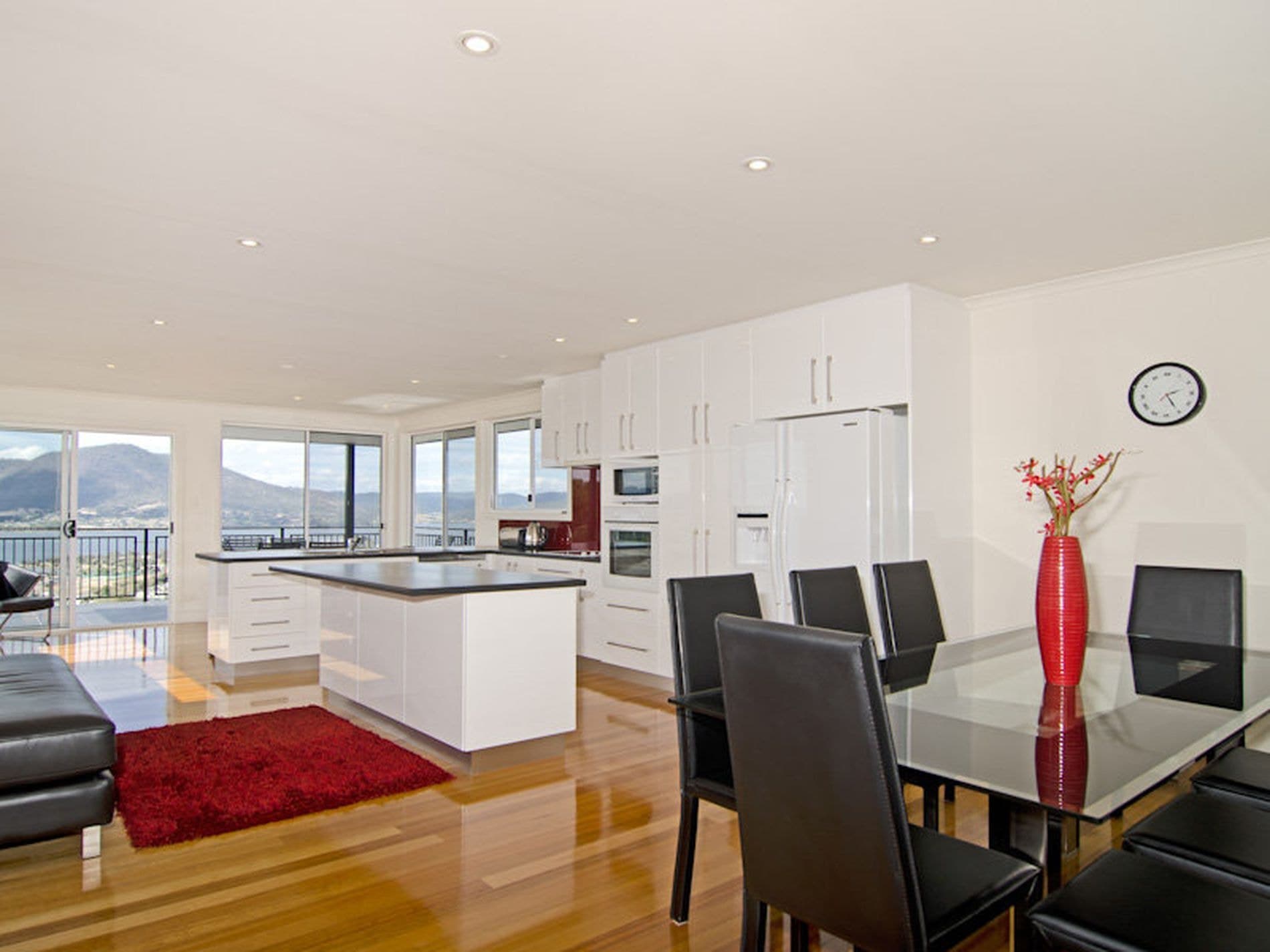 42 Coraki Street, CHIGWELL TAS, Chigwell - Thumbnail 3