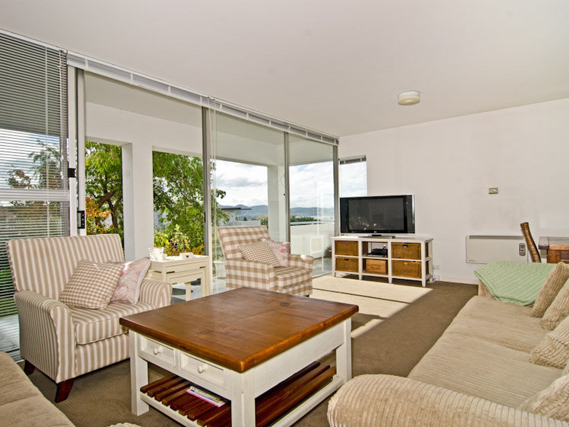 6 / 10 Ellerslie Road, BATTERY POINT TAS, Battery Point - Thumbnail 6