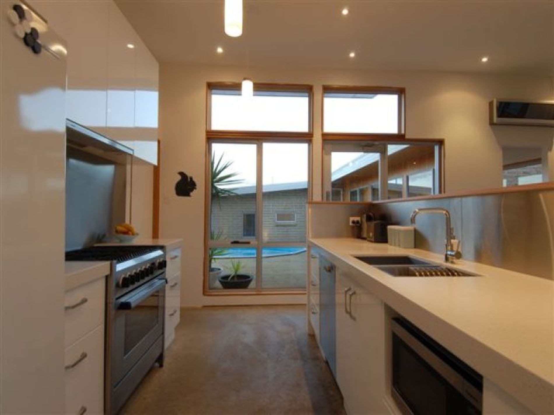 6 Corlacus Drive, Kingston, Kingston - Thumbnail 4