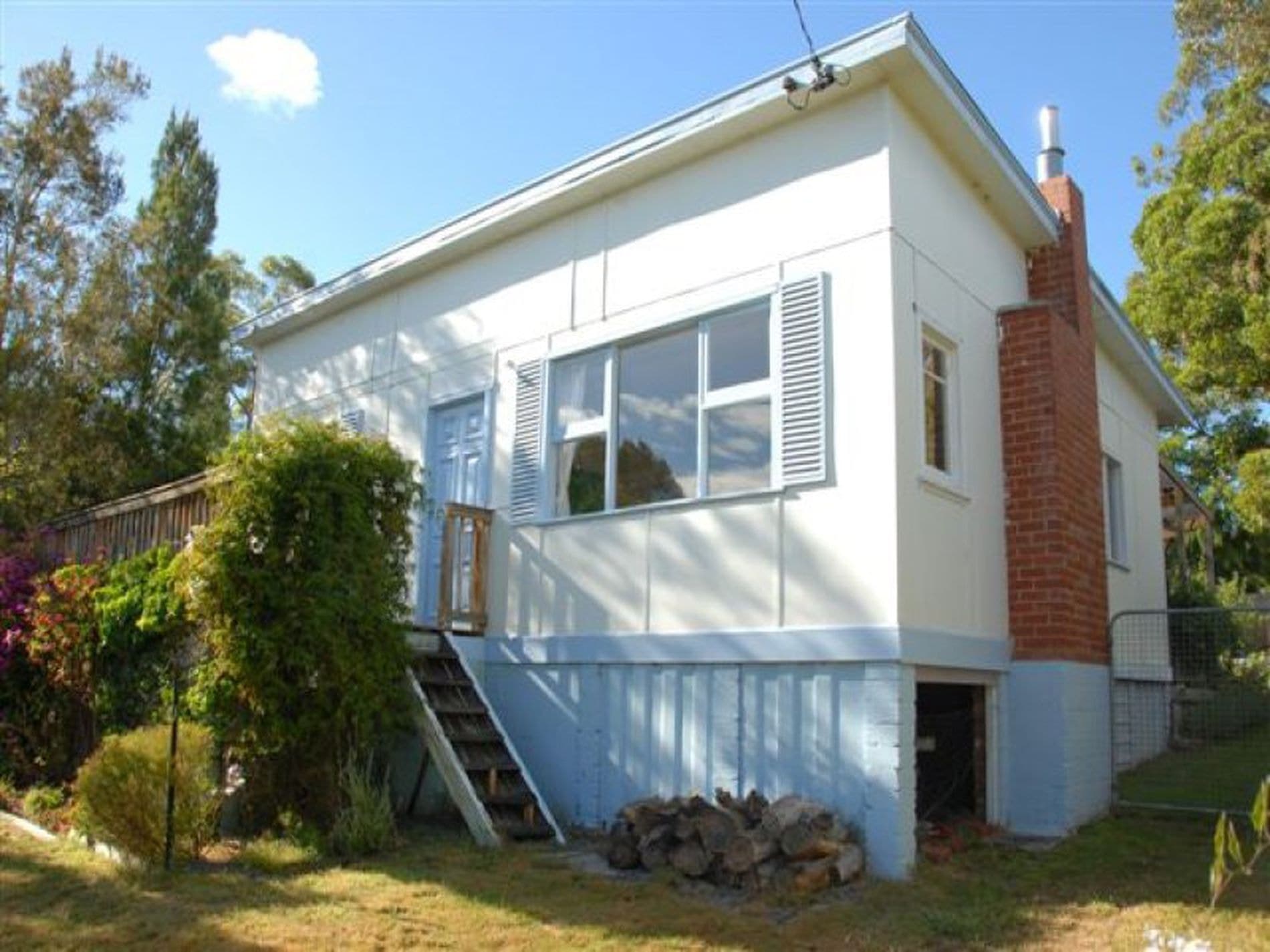 204 Coningham Road, Coningham, Coningham - Image 1