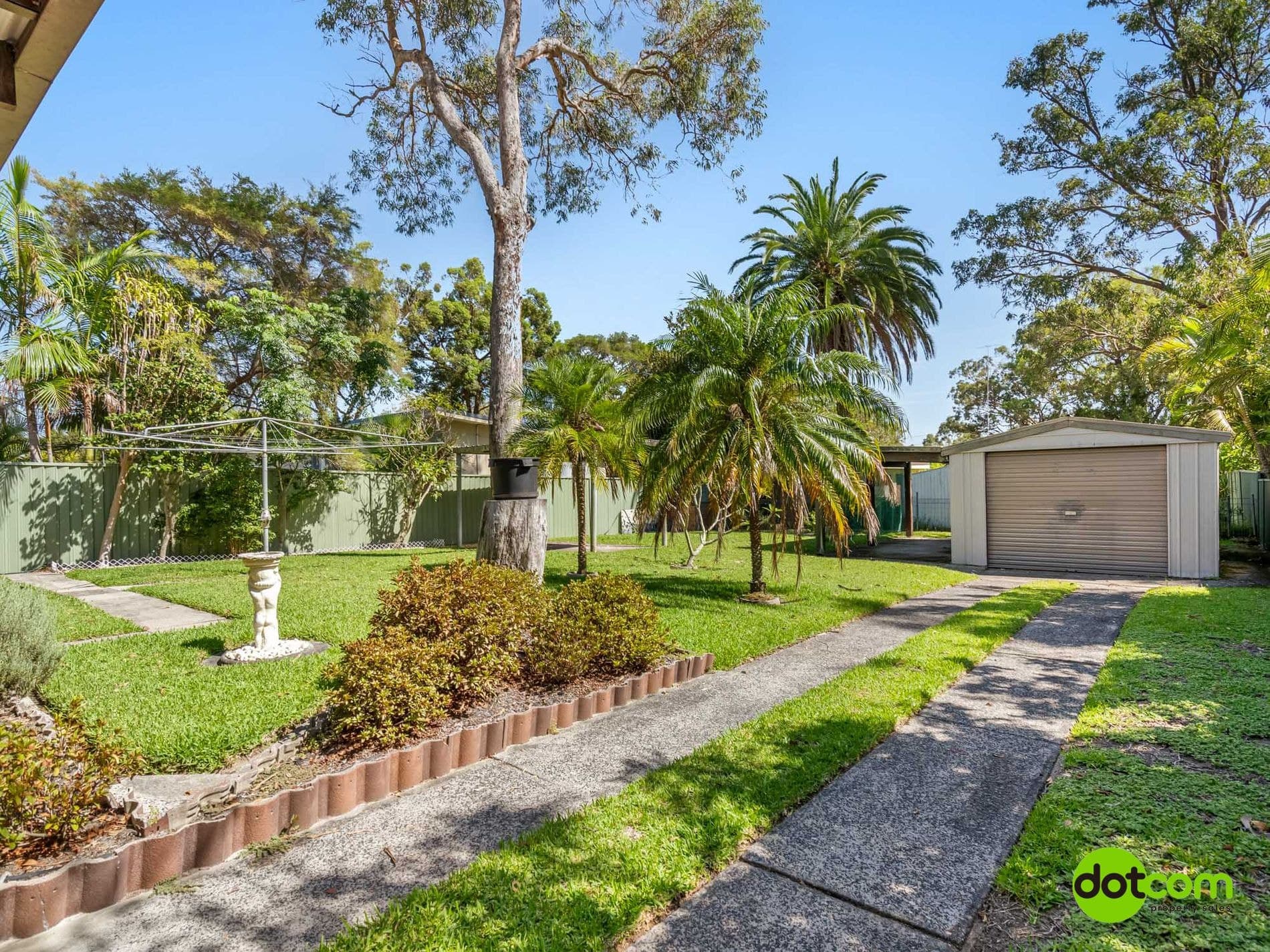 11 Inderan Avenue, Lake Haven, Lake Haven - Thumbnail 2
