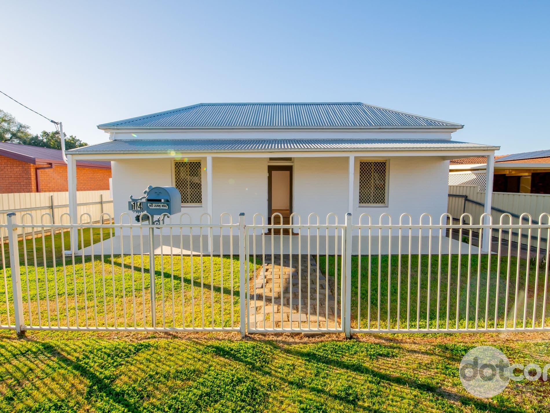 14 Reid Street, Wellington, Wellington - Image 1