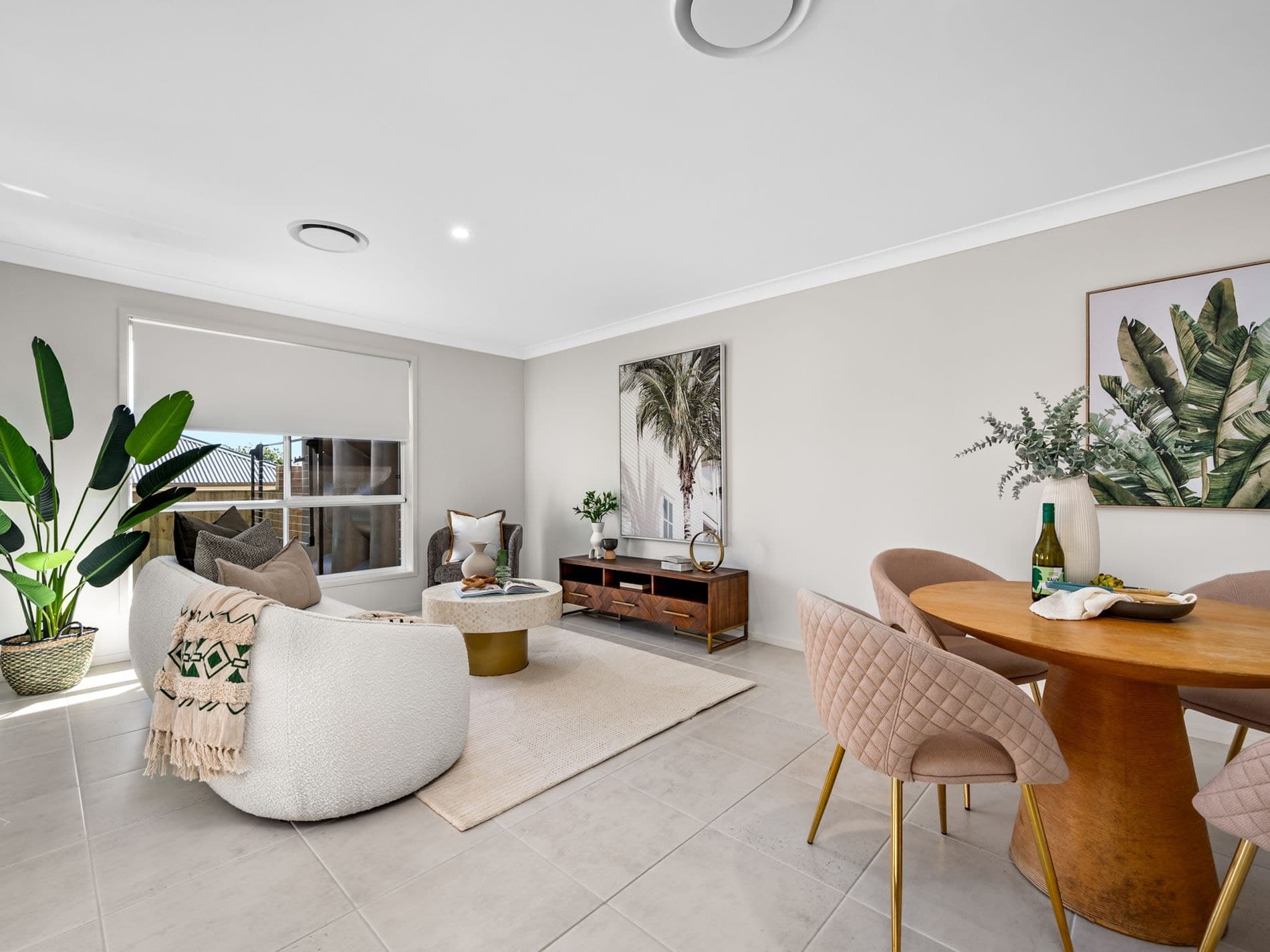 1 / 4 Caputar Way, Lochinvar, Lochinvar - Thumbnail 2