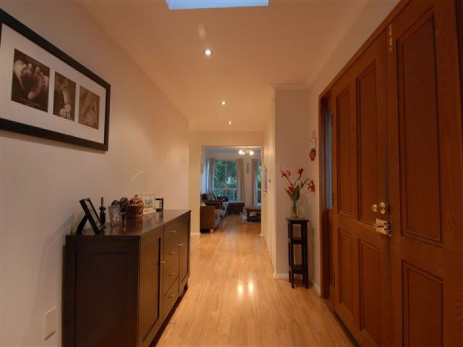 2 Wells Parade, Blackmans Bay, Blackmans Bay - Thumbnail 2