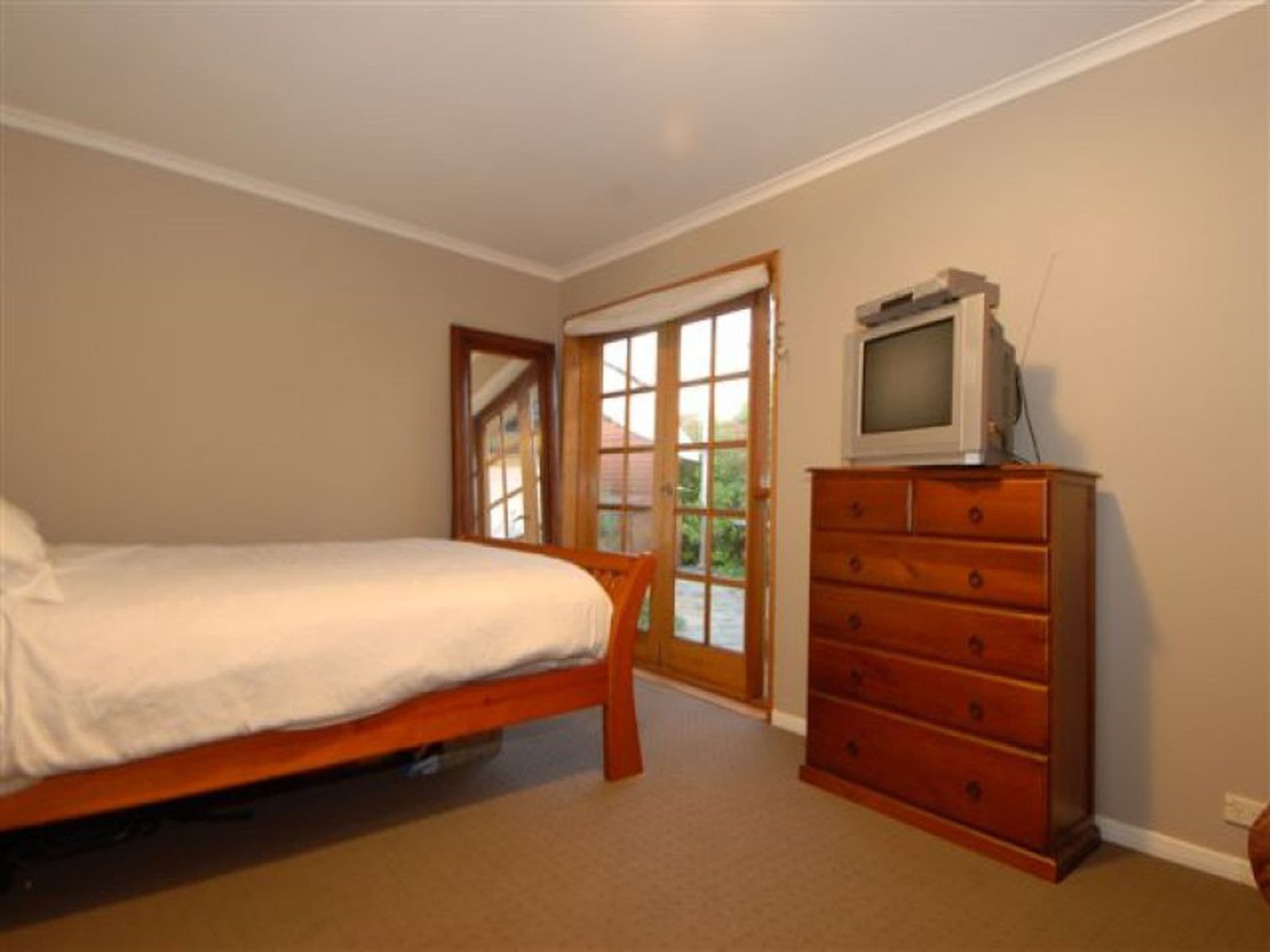 2 Wells Parade, Blackmans Bay, Blackmans Bay - Thumbnail 6