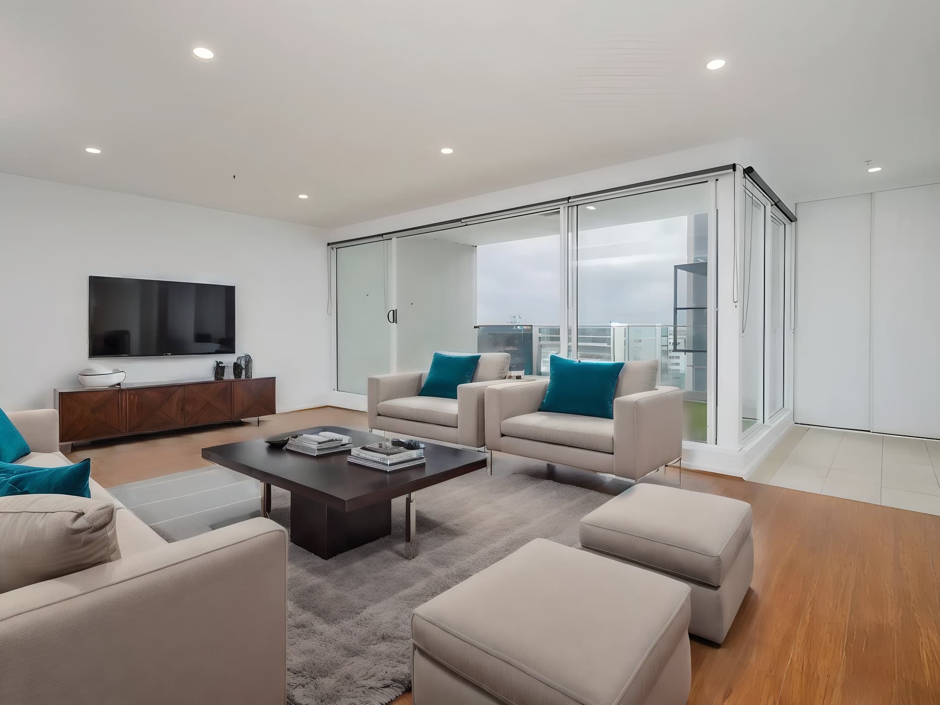 1104 / 489 Hunter Street, Newcastle, Newcastle - Thumbnail 3