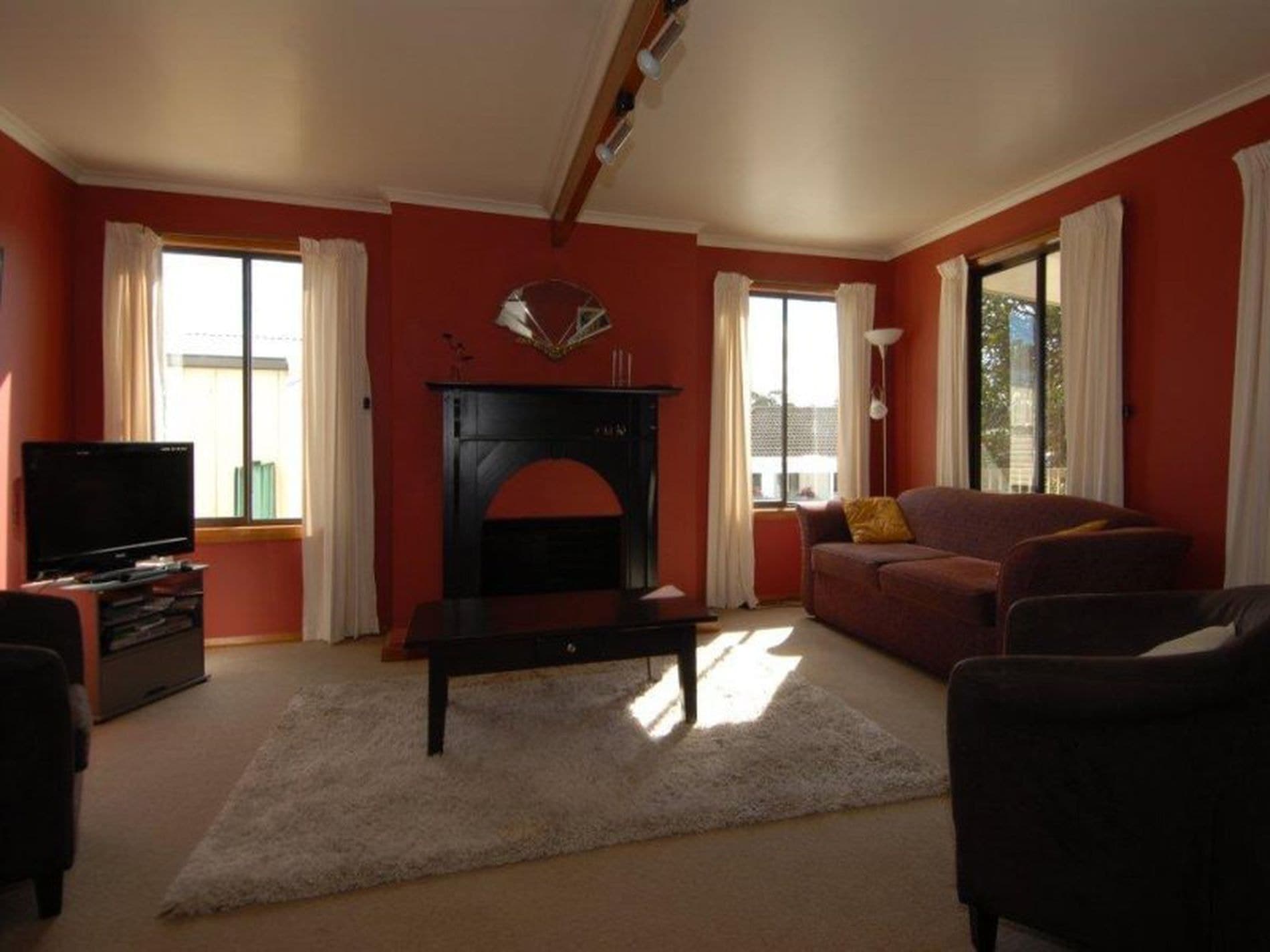 6 Sunny Avenue, BLACKMANS BAY TAS, Blackmans Bay - Thumbnail 3