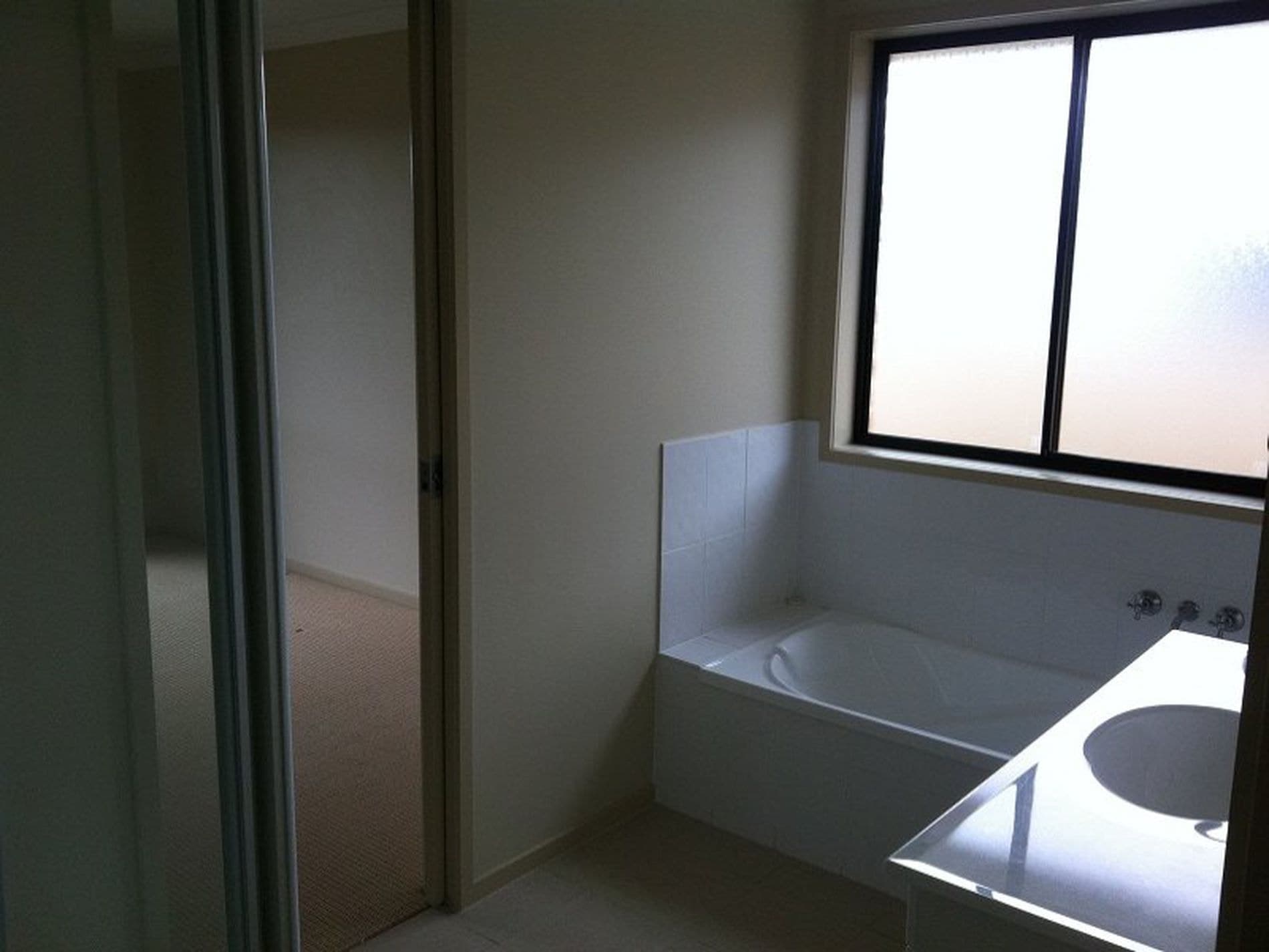 6 Joseph Link, Brighton, Brighton - Thumbnail 4
