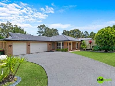 2 Flame Tree Close, Hamlyn Terrace - Image 1