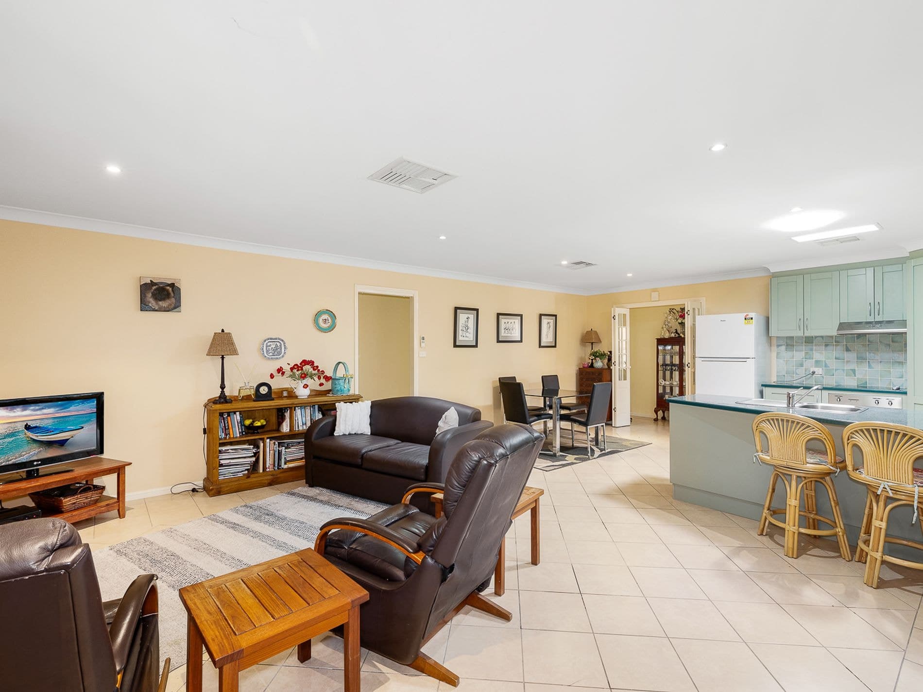 11 Damar Avenue, Kootingal, Kootingal - Thumbnail 2