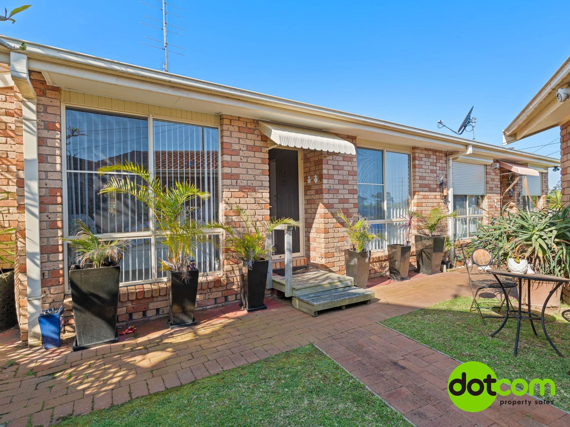 unit 2 / 2 Cornwall Avenue, Gorokan - Image 1
