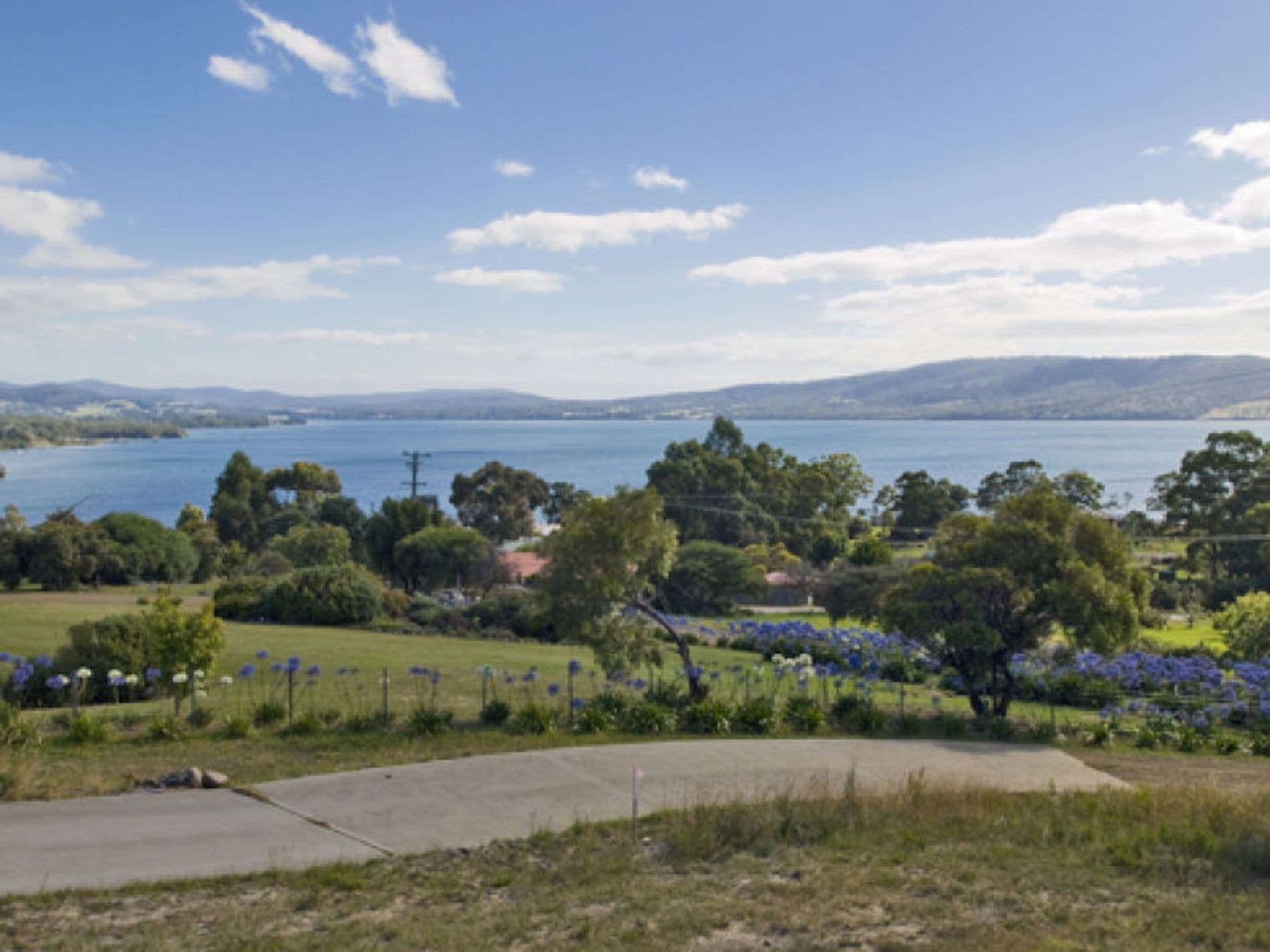 114 Old Station Road, Coningham, Coningham - Thumbnail 3