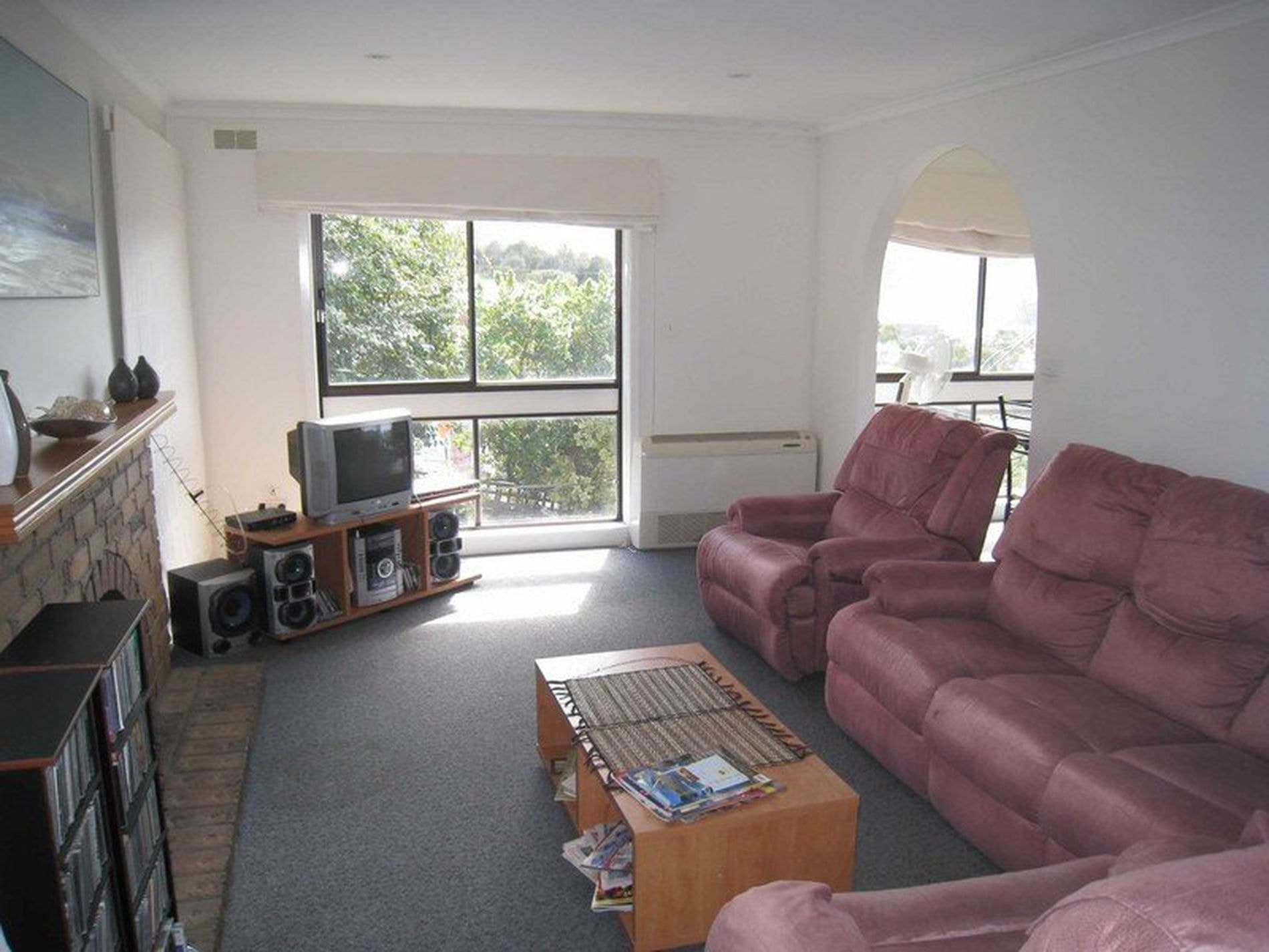 22 Lucinda Parade, LUTANA TAS, Lutana - Thumbnail 2