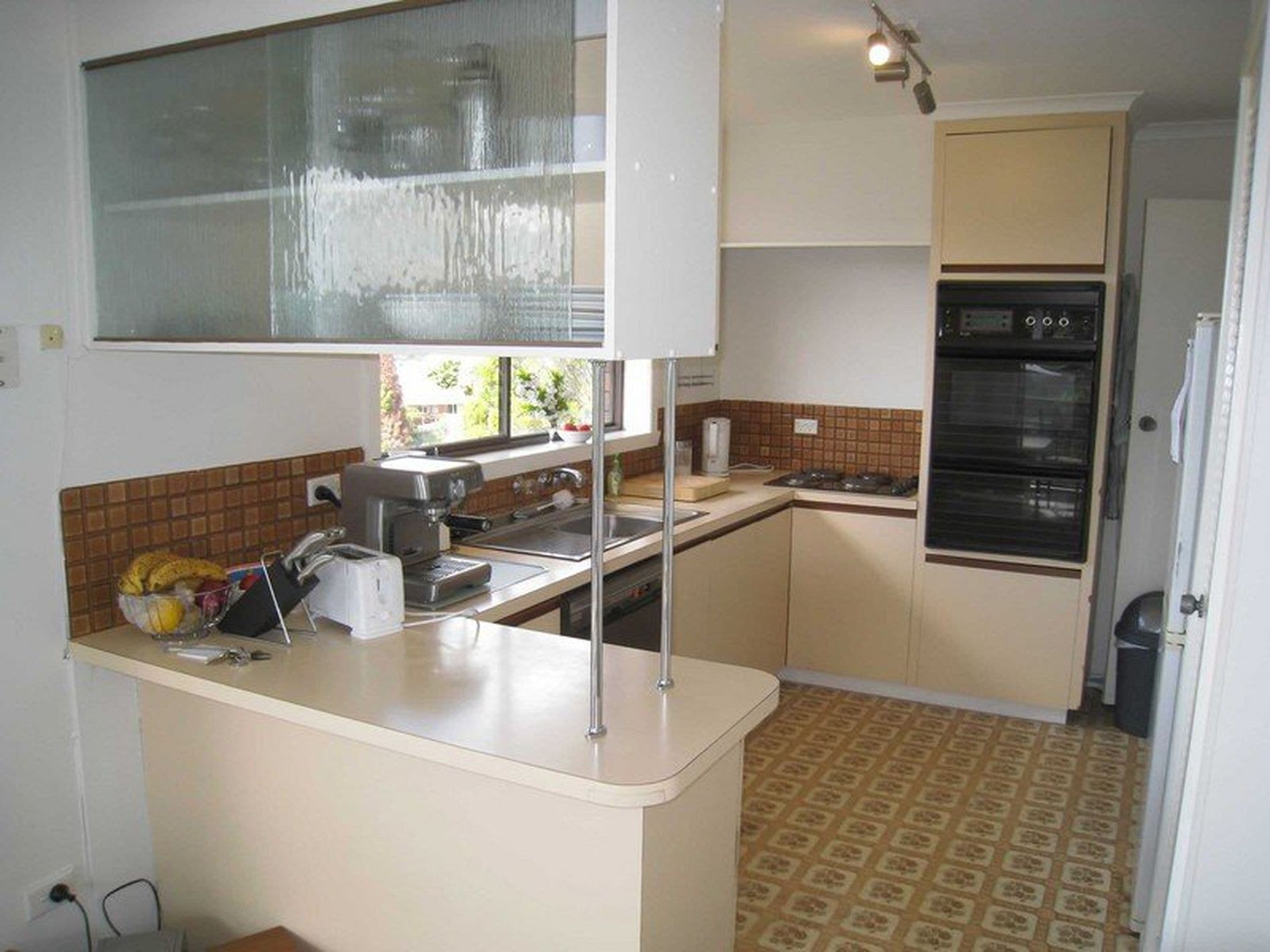 22 Lucinda Parade, LUTANA TAS, Lutana - Thumbnail 3