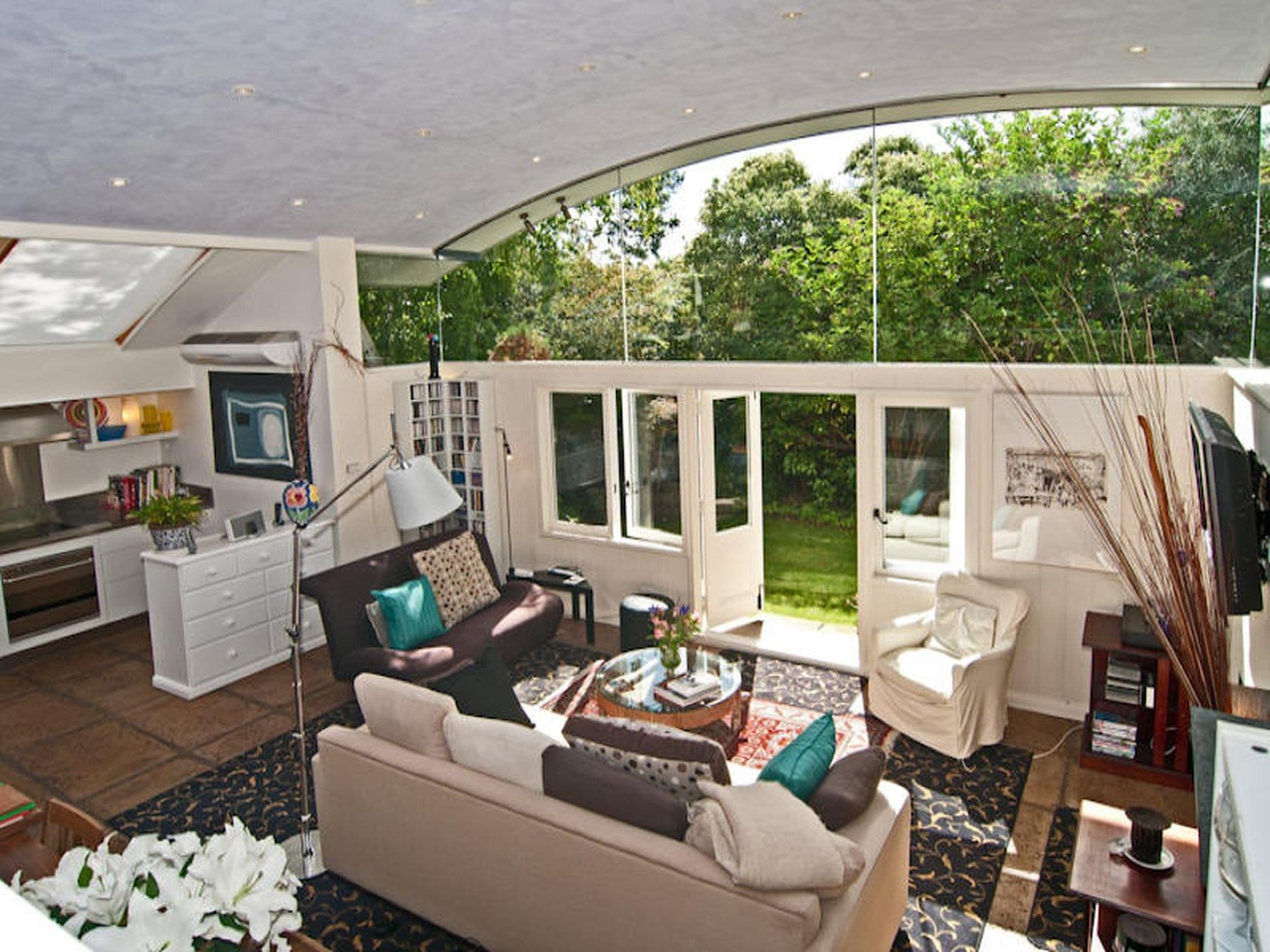 2 Lincoln Street, Sandy Bay, Sandy Bay - Thumbnail 2