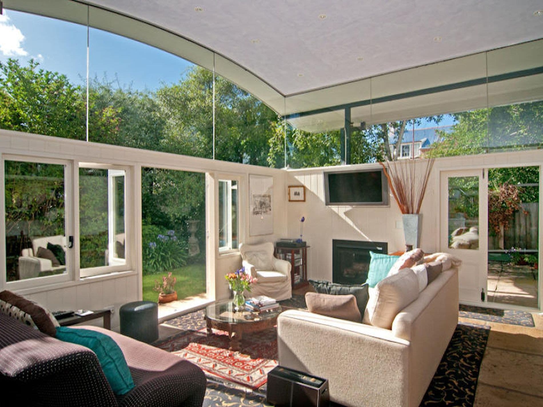 2 Lincoln Street, Sandy Bay, Sandy Bay - Thumbnail 3