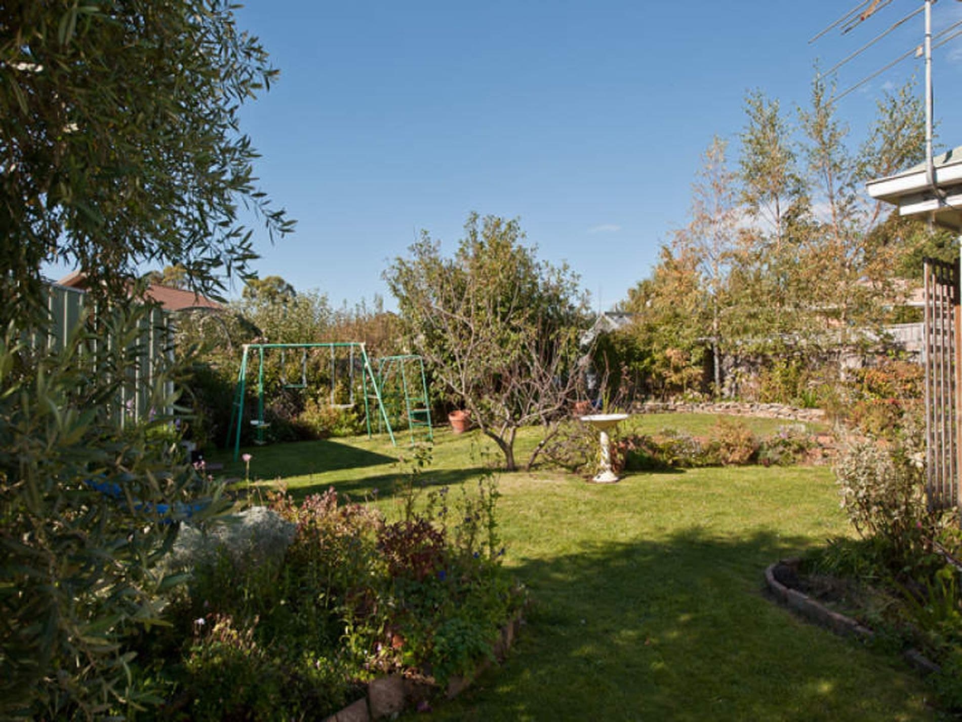 40 Redwood Road, Kingston, Kingston - Thumbnail 7