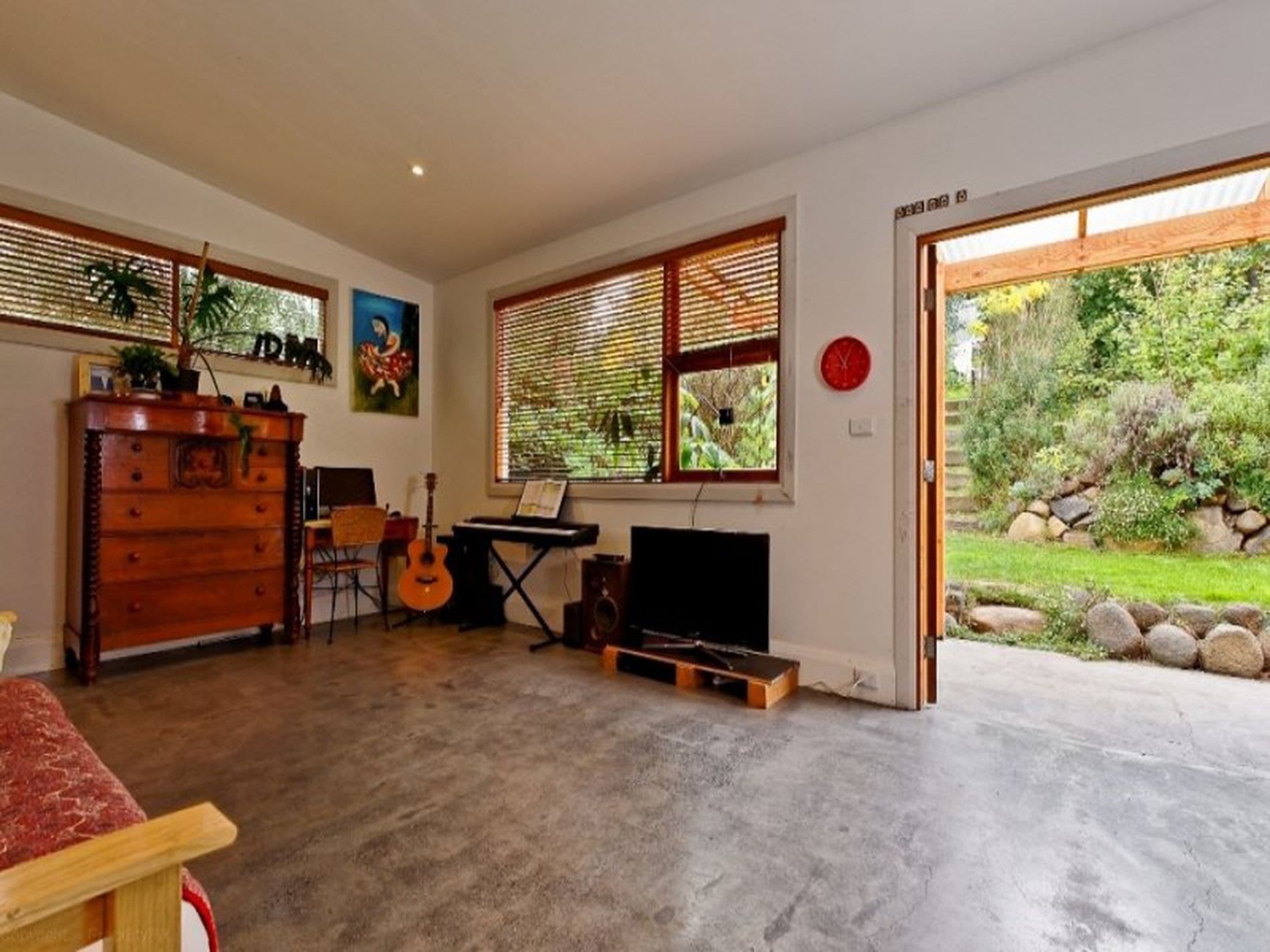 2 Cox Avenue, Lutana, Lutana - Thumbnail 2