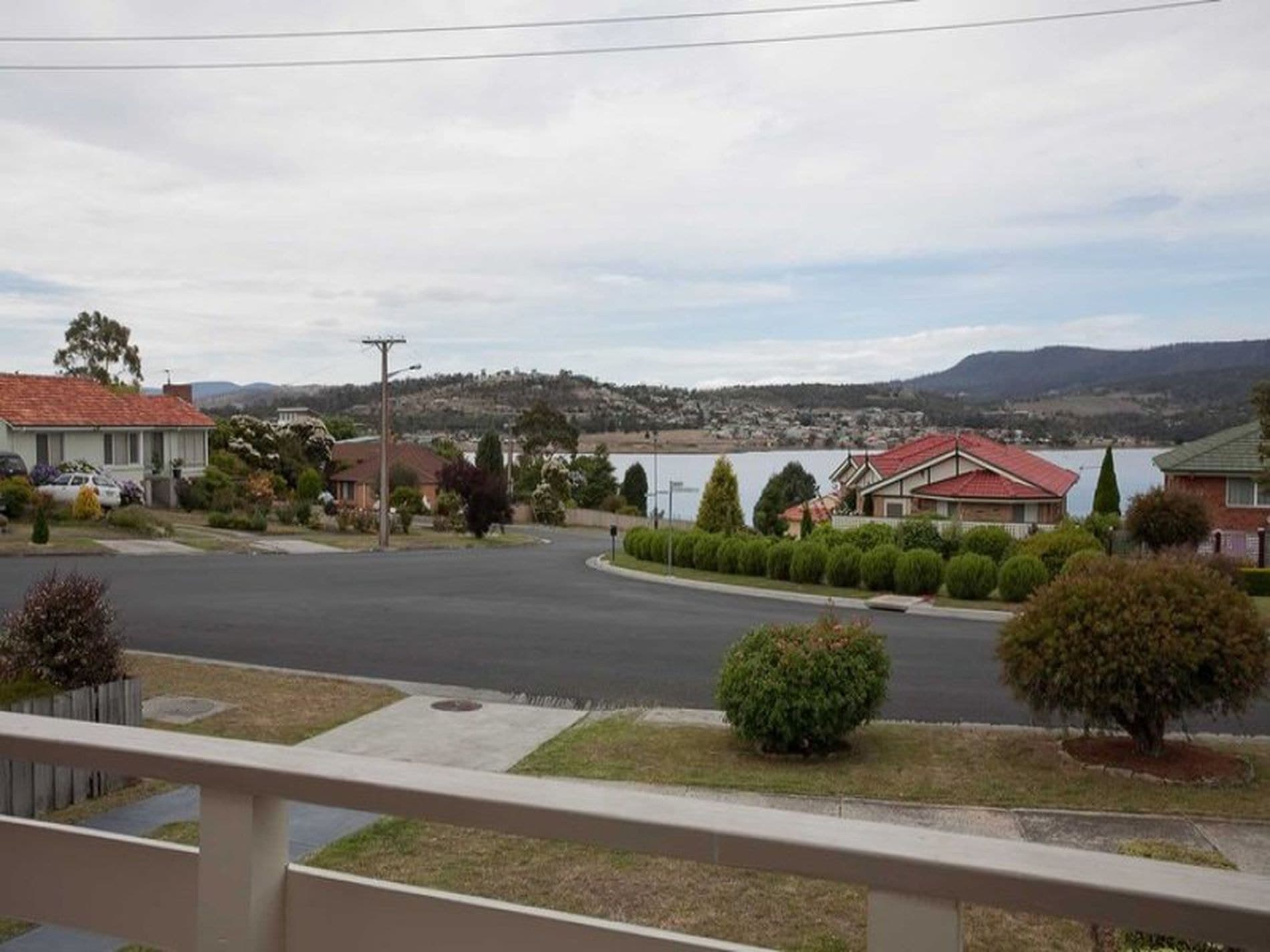 26 Bournville Crescent, CLAREMONT TAS, Claremont - Thumbnail 3