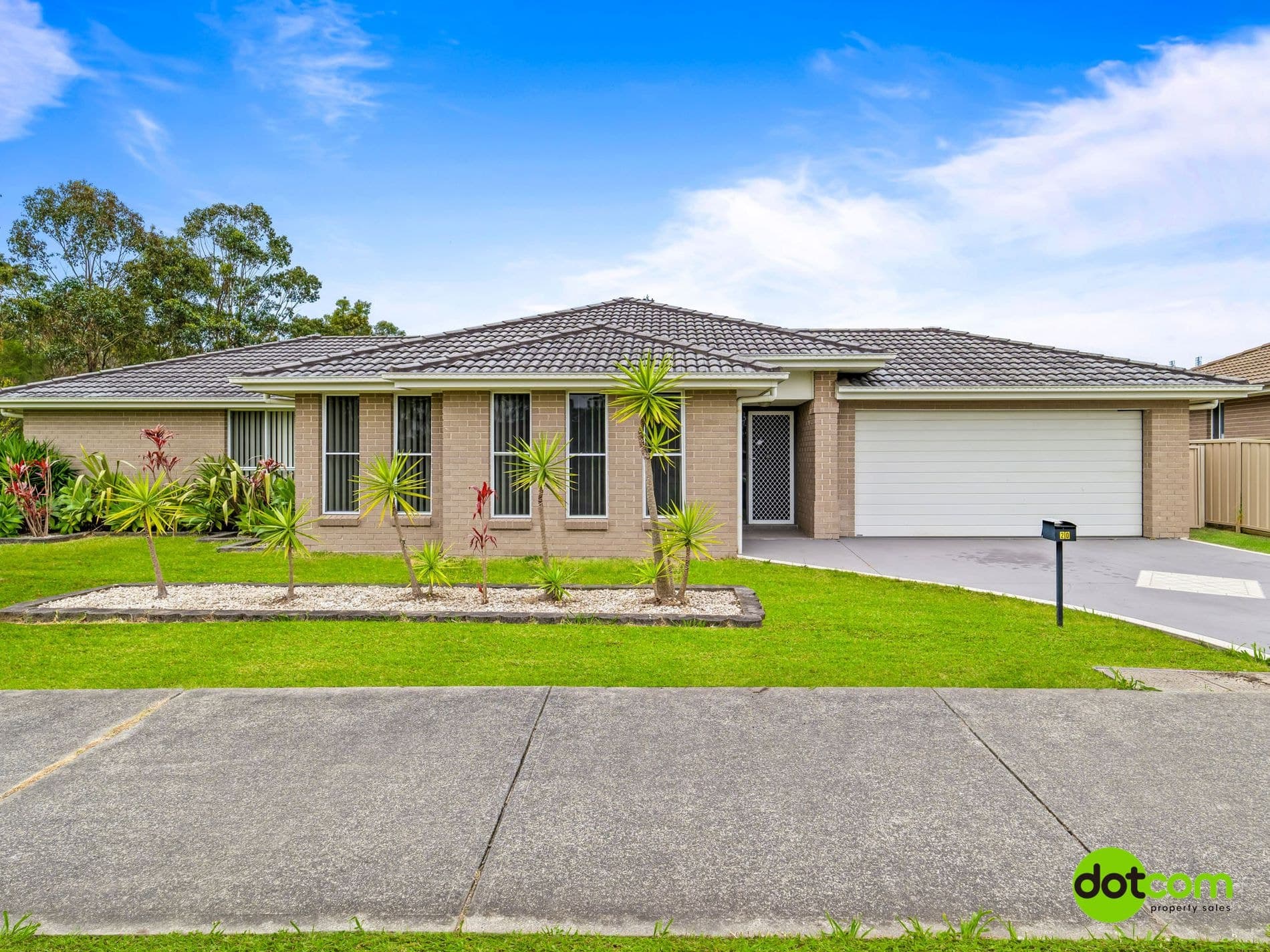 20 Primrose Drive, Hamlyn Terrace, Hamlyn Terrace - Image 1