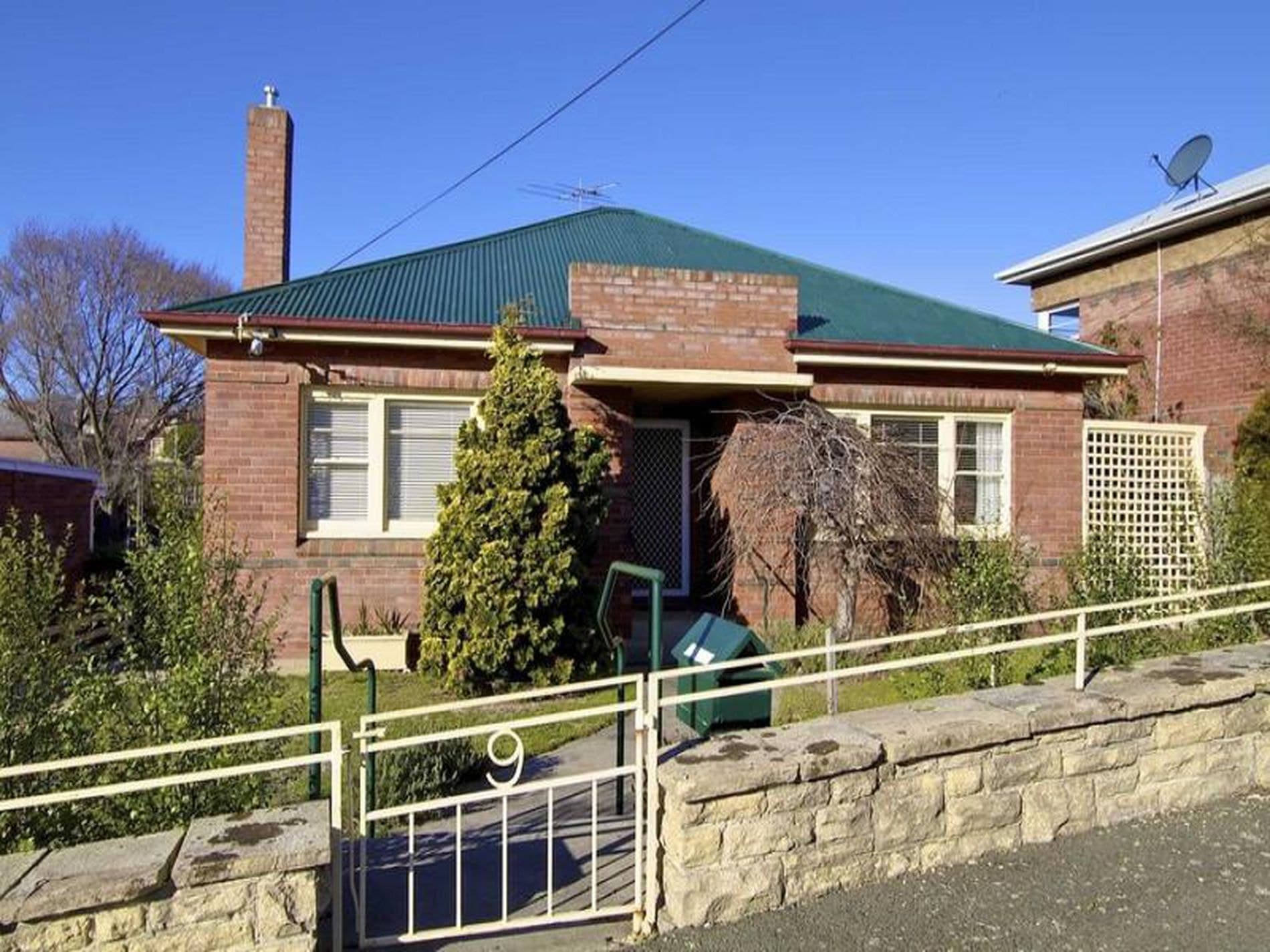 9 Cross Street, NEW TOWN TAS, New Town - Image 1