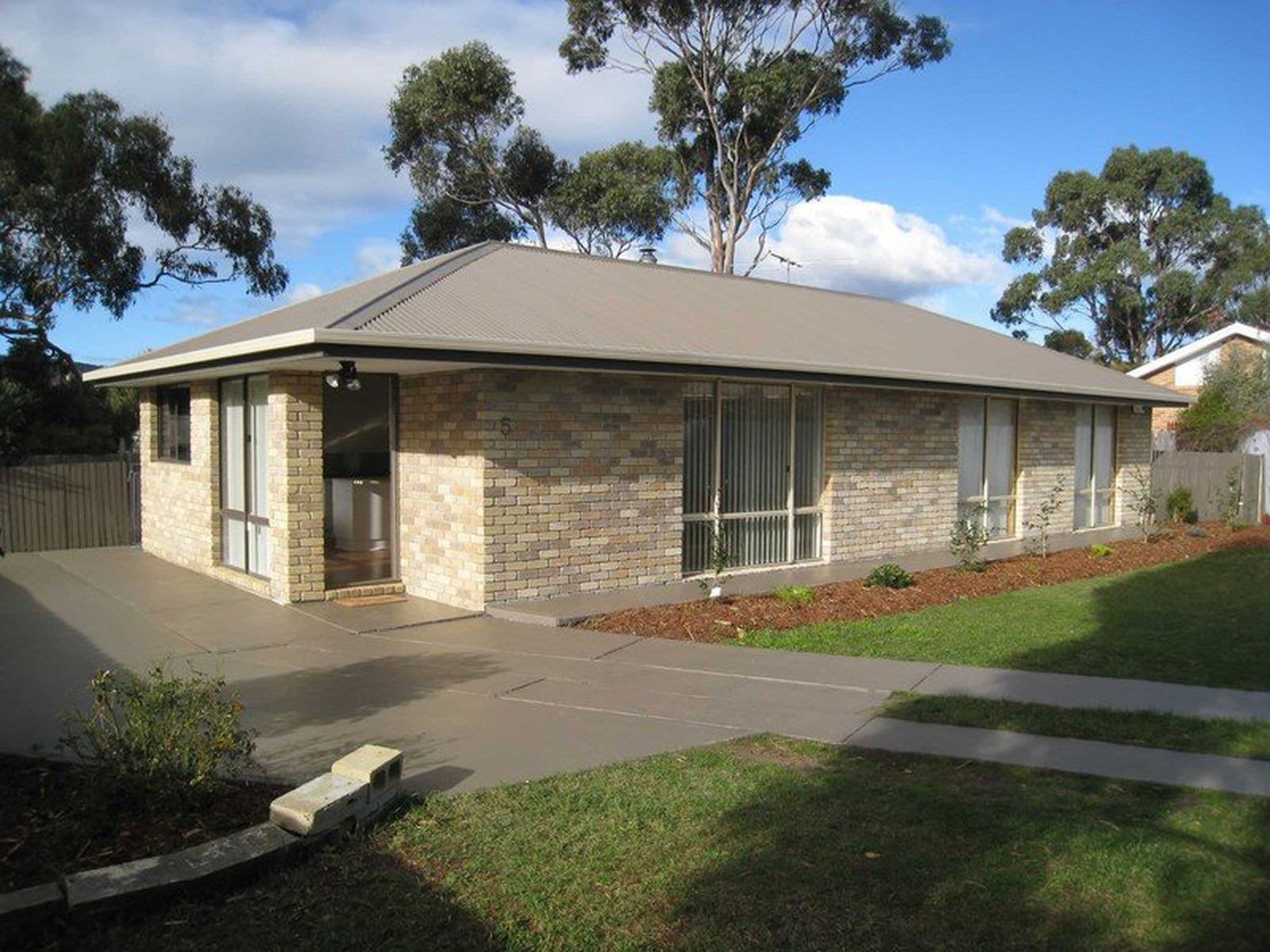 5 Angwin Court, Margate, Margate - Image 1