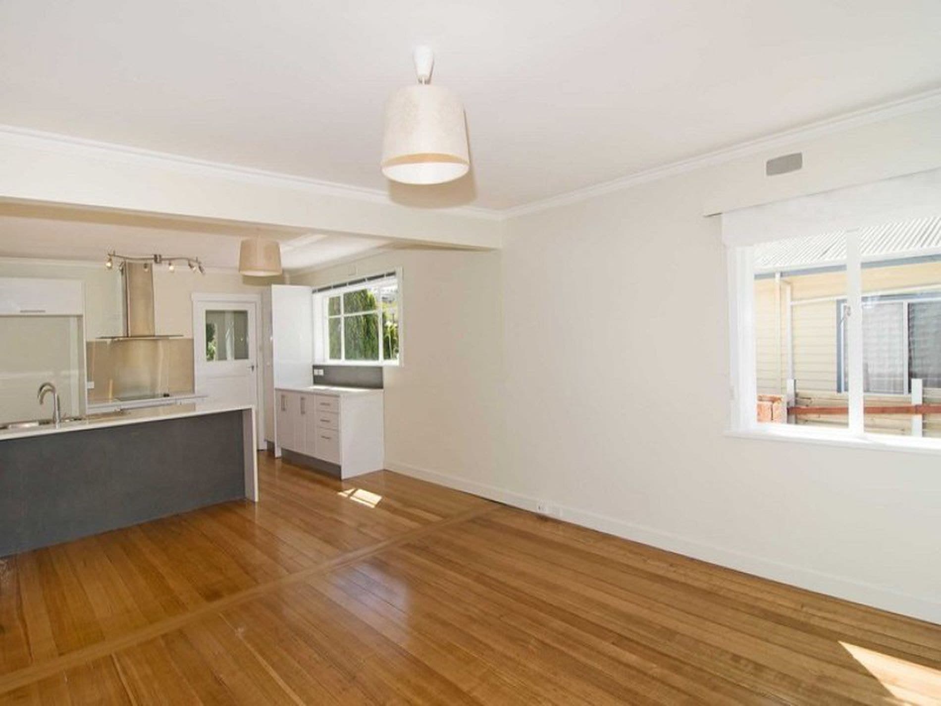 12 Forster Street, NEW TOWN TAS, New Town - Thumbnail 5