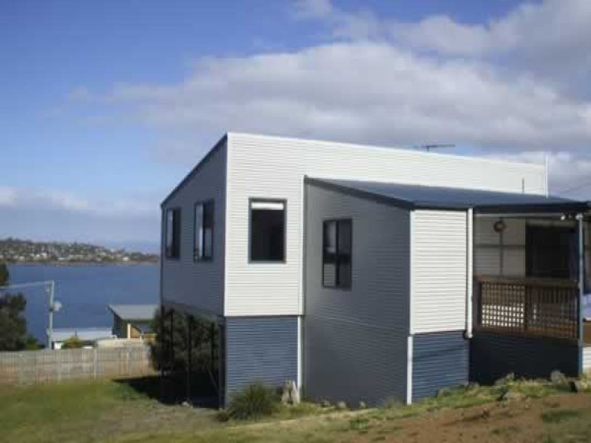 24 Sea Eagle Road, Primrose Sands, Primrose Sands - Thumbnail 2