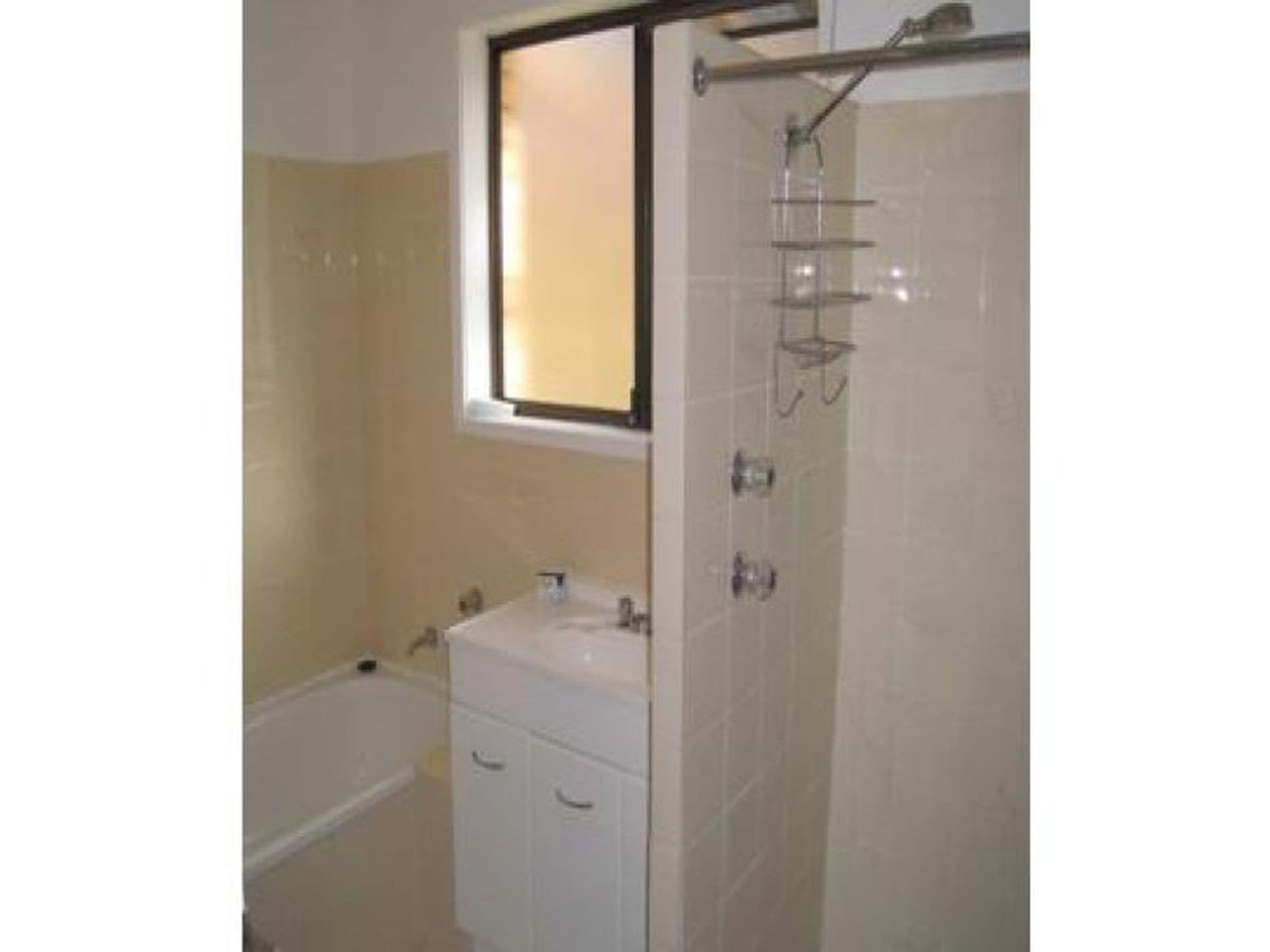 1 / 9 Lambert Avenue, Sandy Bay, Sandy Bay - Thumbnail 7