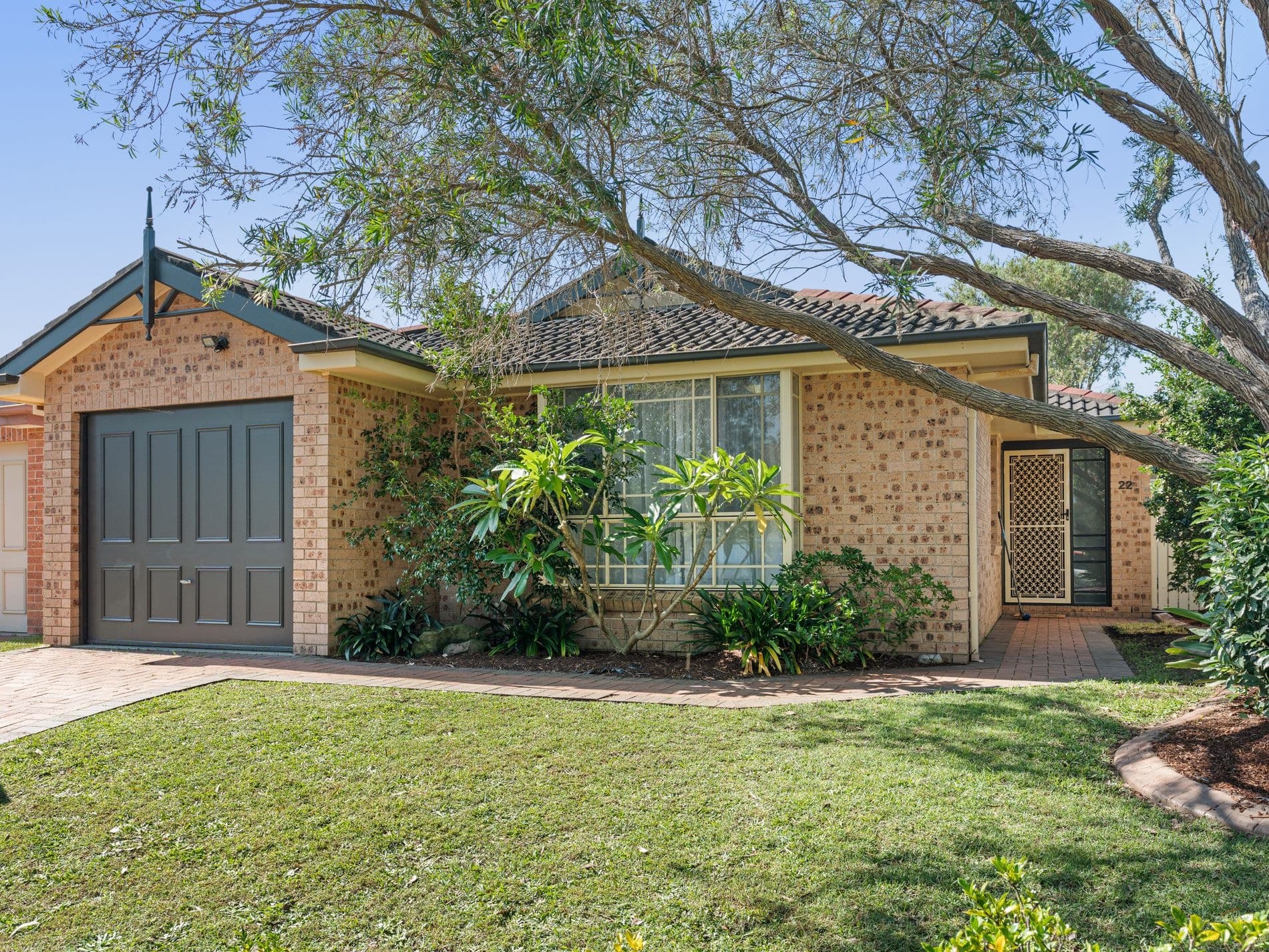 22 Kite Crescent, Hamlyn Terrace - Image 1